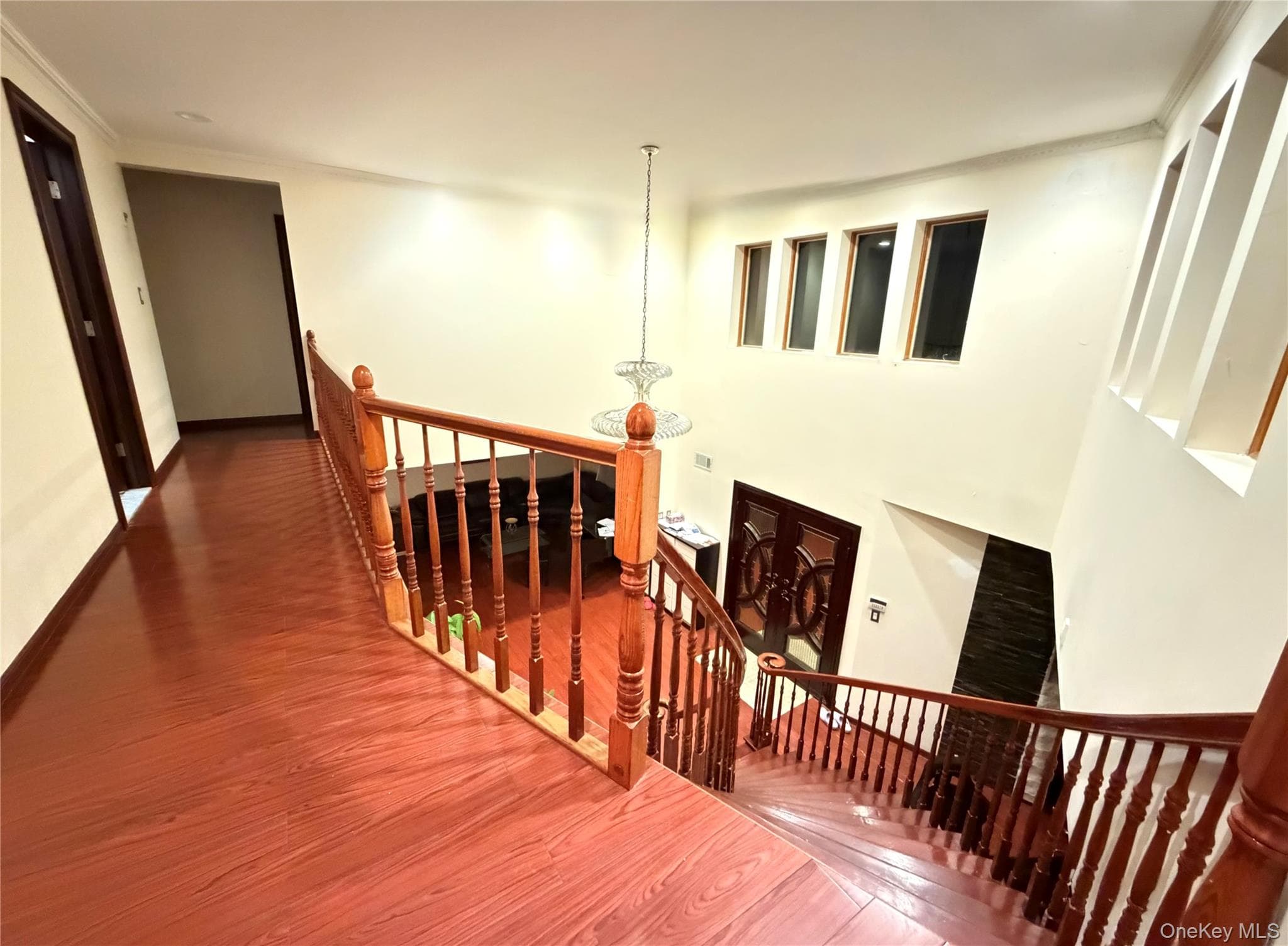 26105 Bridgewater Avenue thumbnail 5