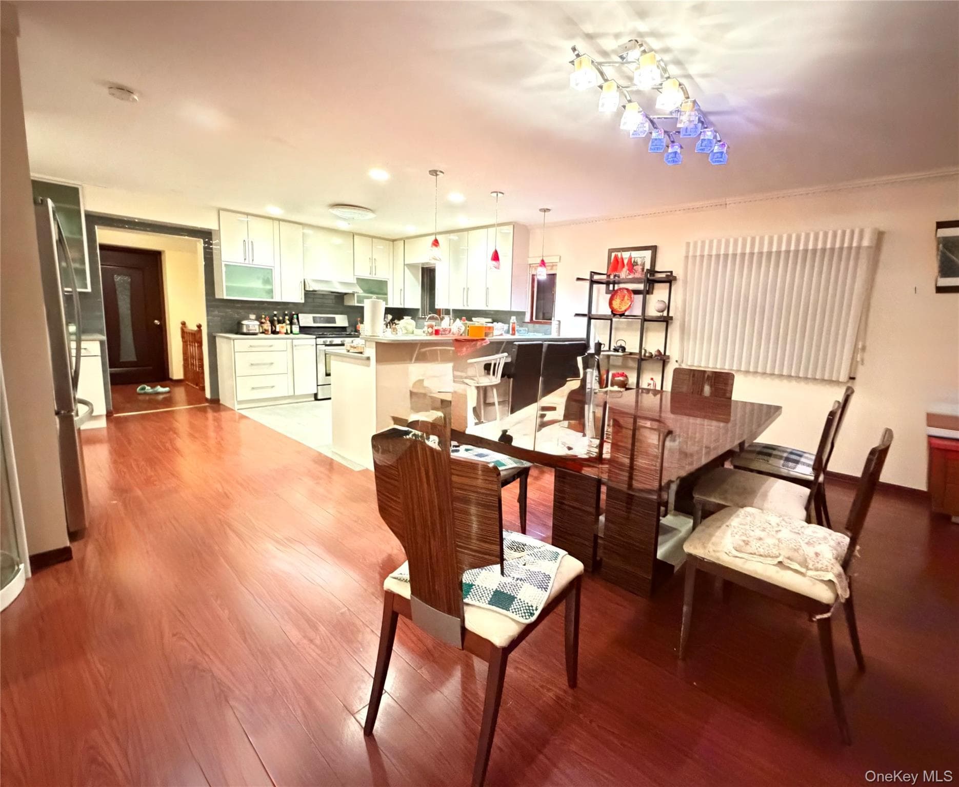 26105 Bridgewater Avenue thumbnail 9