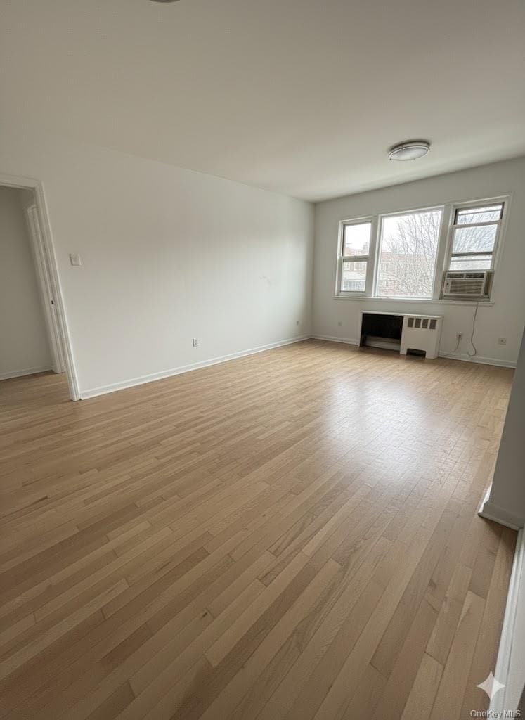 68-56 140 Street Unit: Upper thumbnail 2