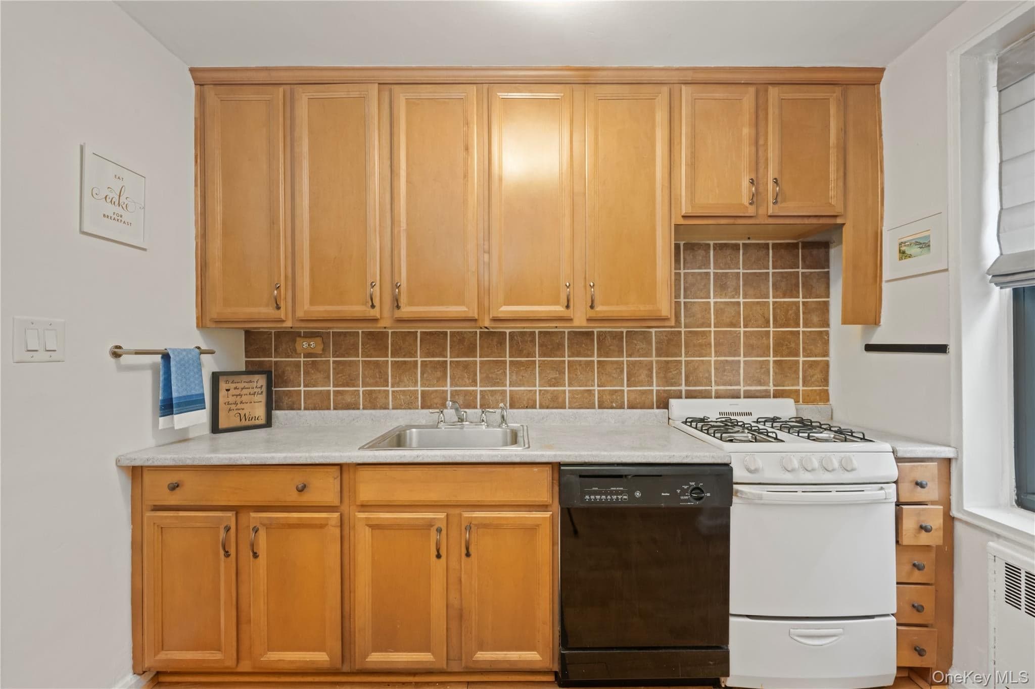 61 Oliver Street Unit: 2V thumbnail 6