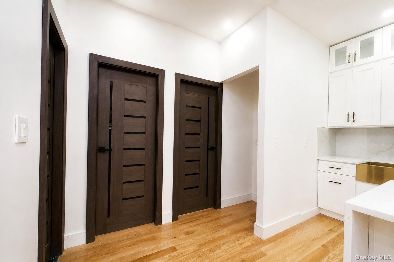 1194 Albany Avenue thumbnail 14