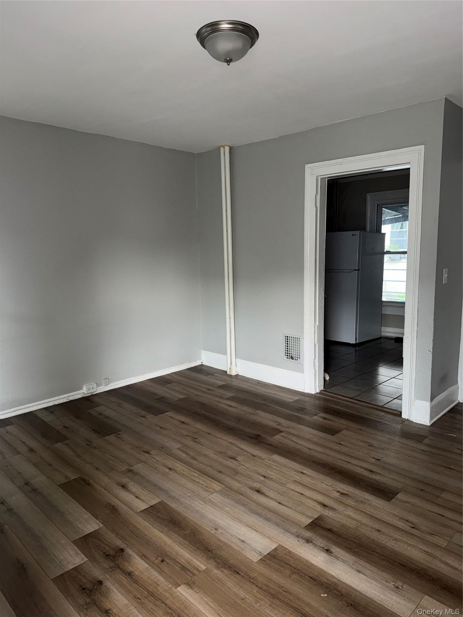60 Noxon Street thumbnail 4