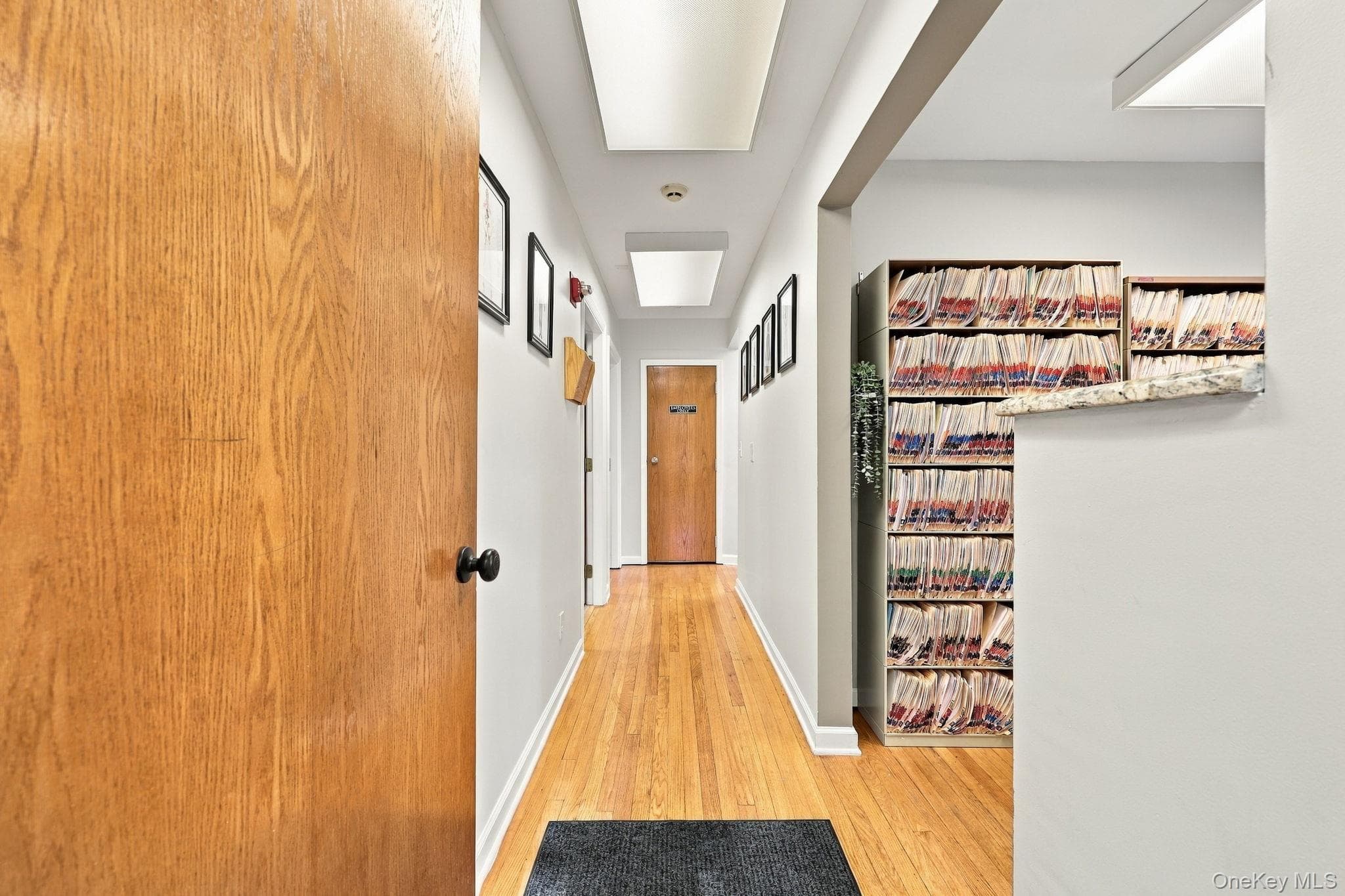 143 Hooker Avenue thumbnail 10