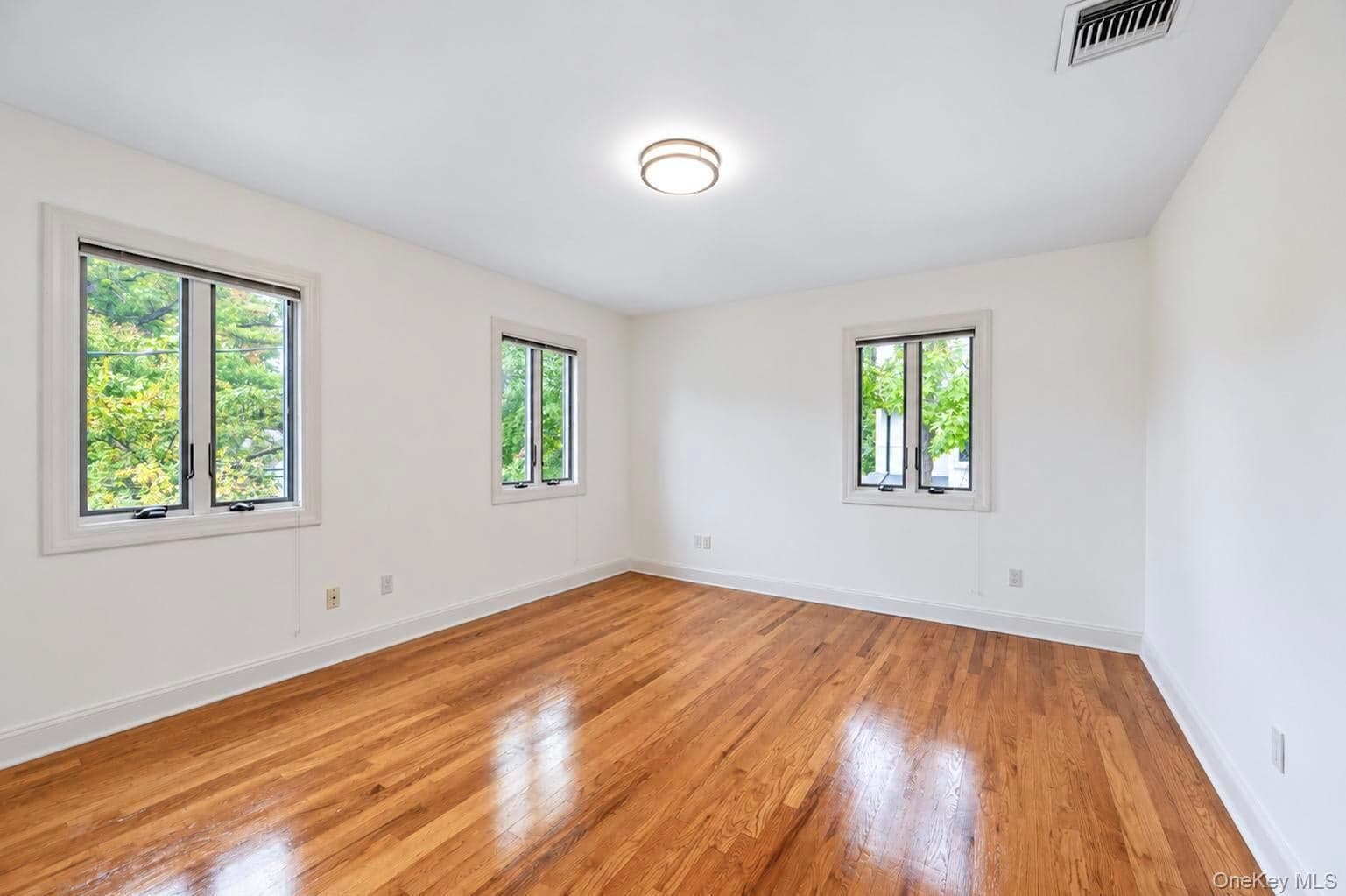 118 Baker Hill Road thumbnail 23
