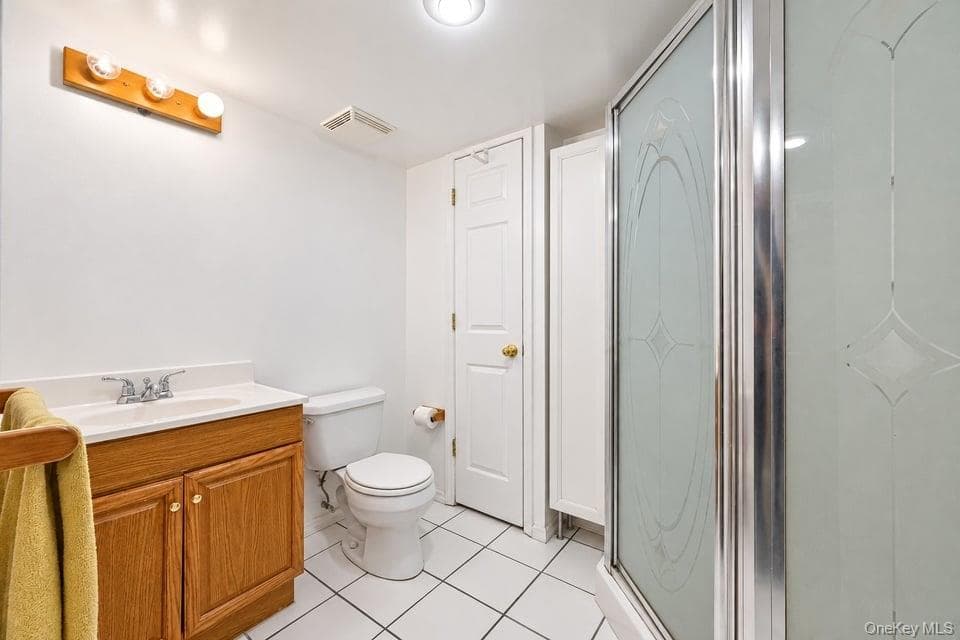 81 Wood Avenue thumbnail 24
