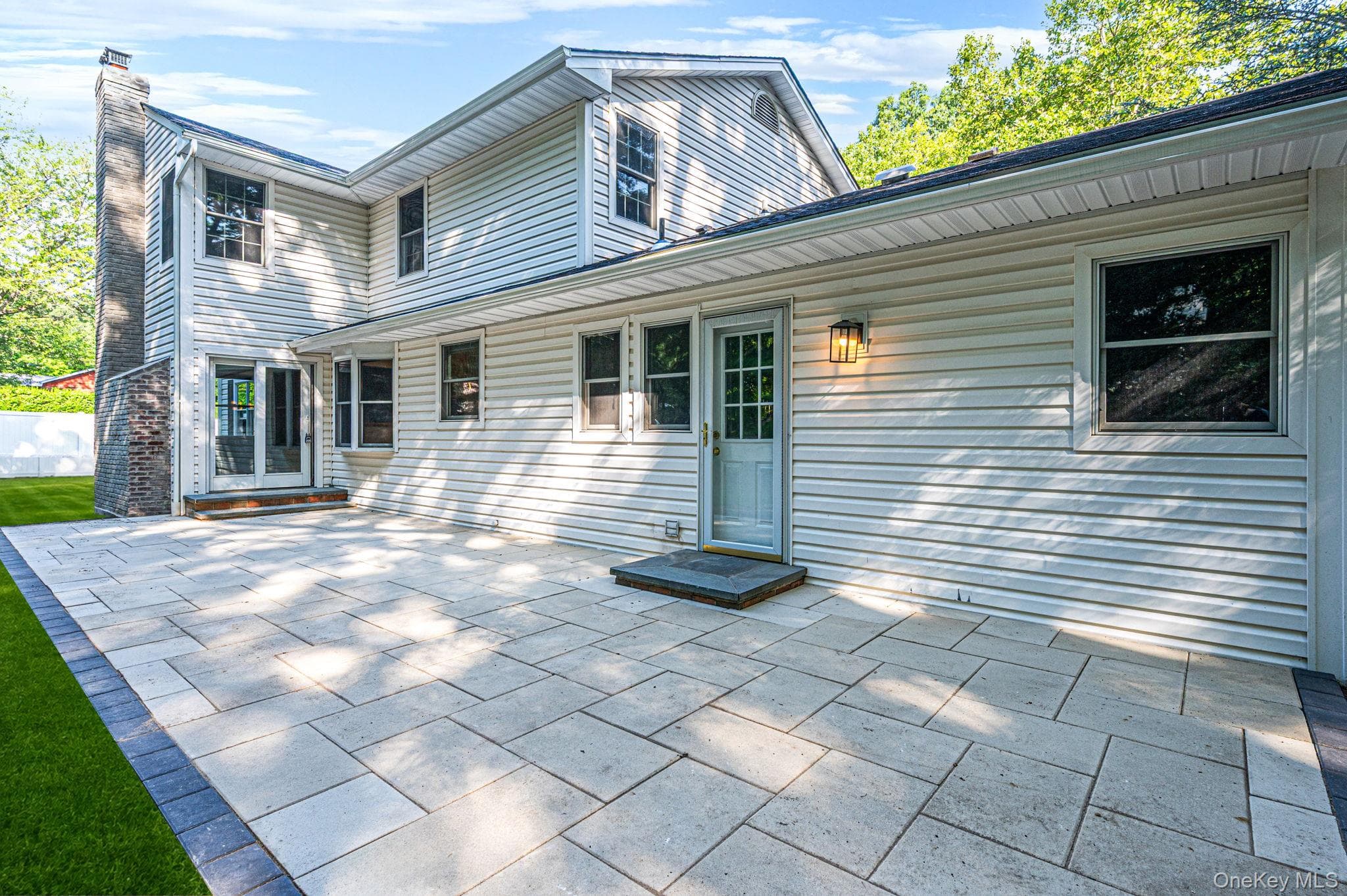 20 Arbor Lane thumbnail 43