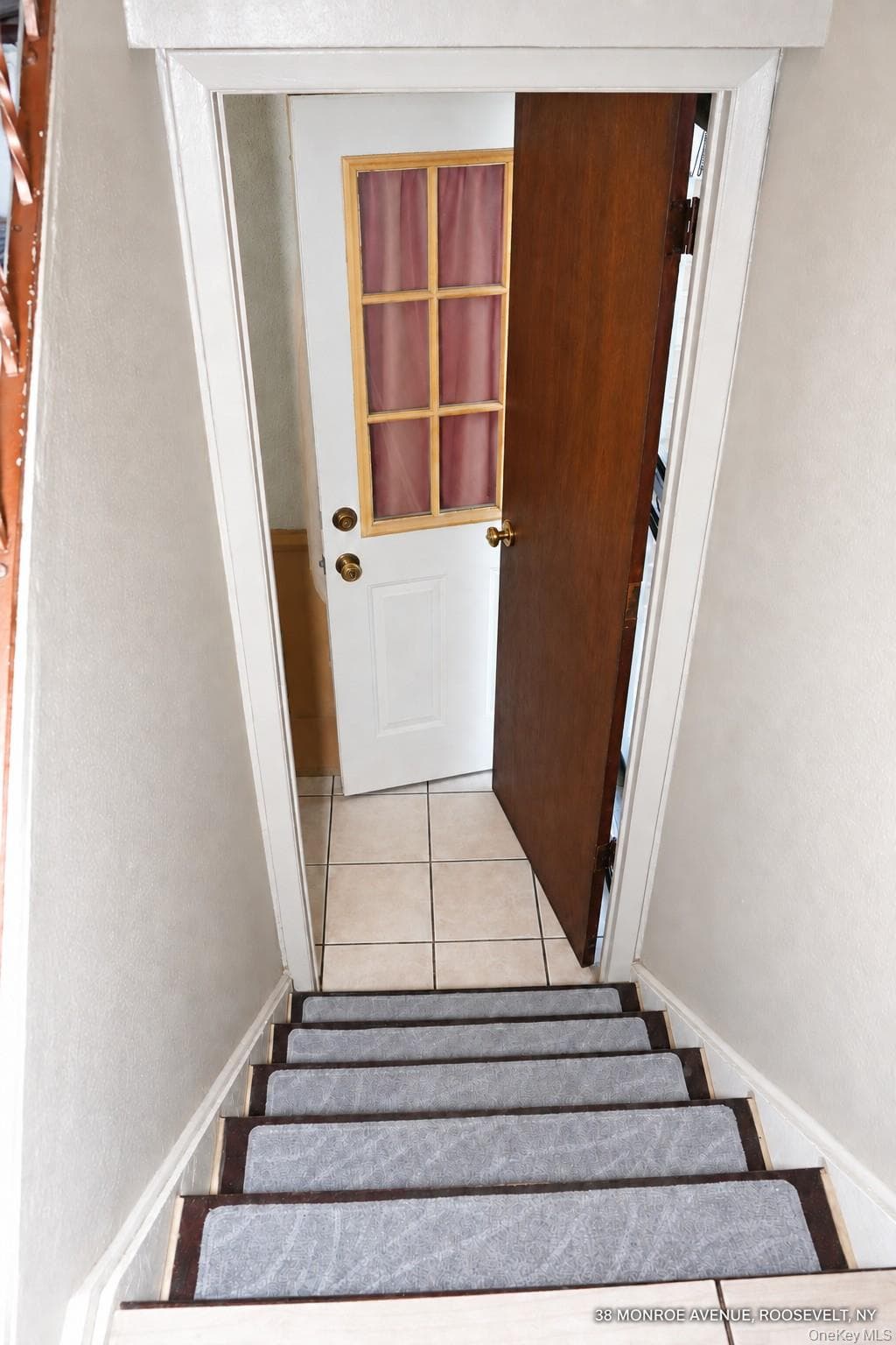 38 Monroe Avenue thumbnail 18
