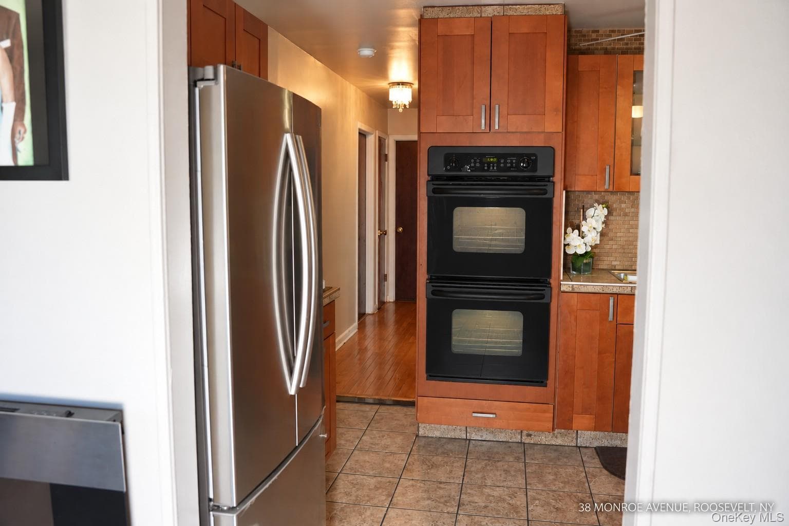 38 Monroe Avenue thumbnail 11