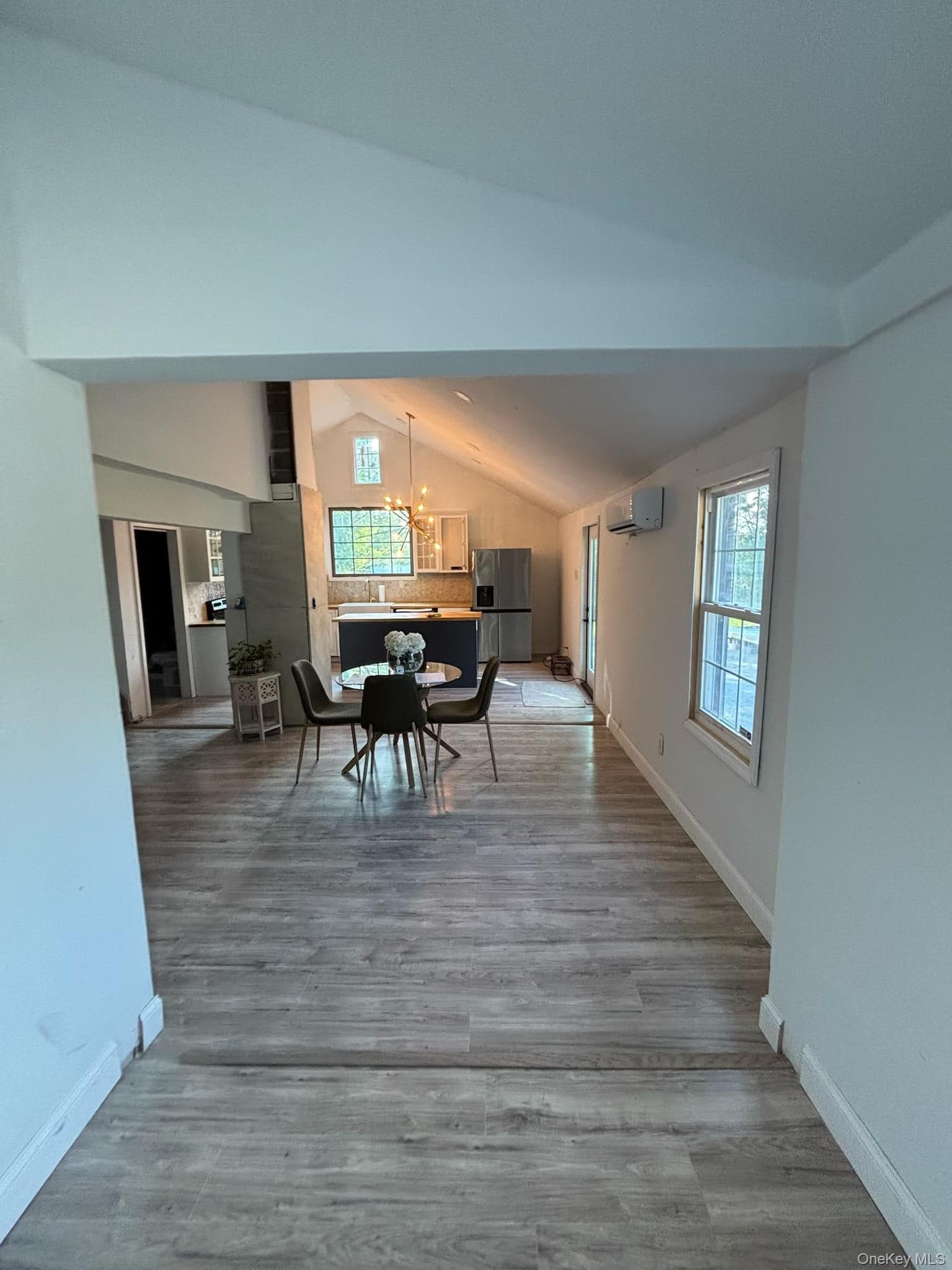 57 Chestnut St ST thumbnail 4