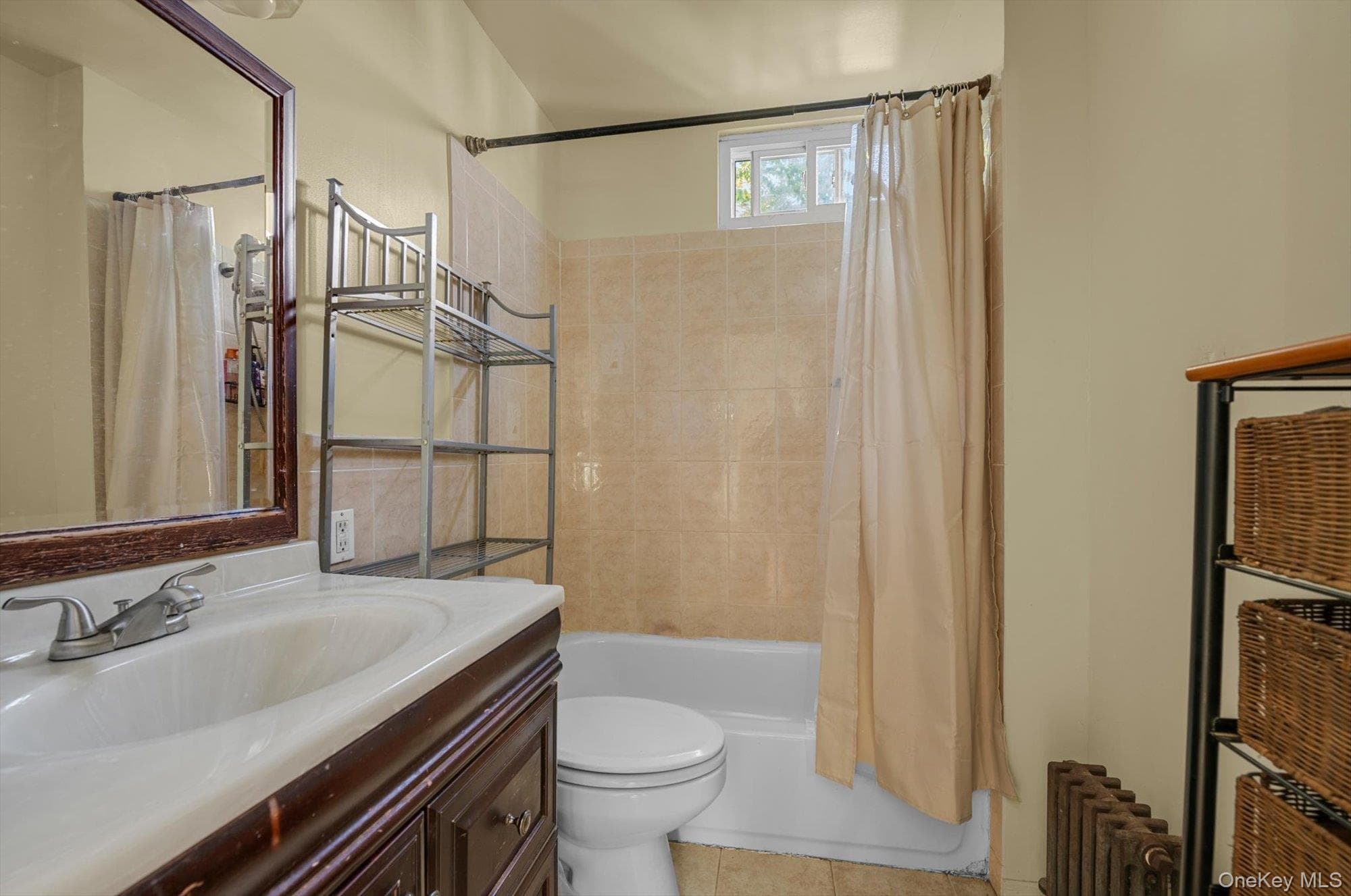 225-13 95th Avenue thumbnail 13