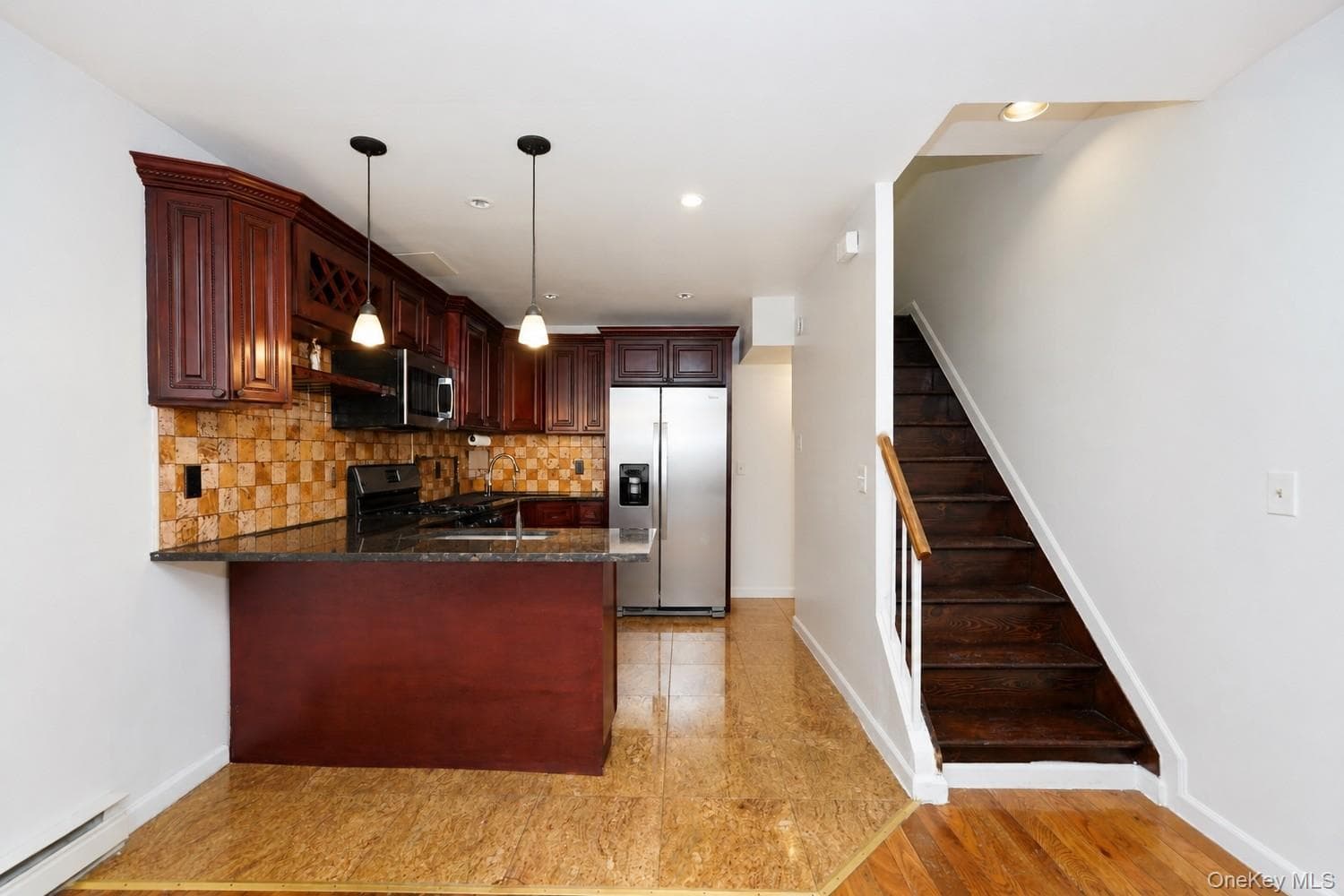 360 Barlow Avenue Unit: 6A thumbnail 7