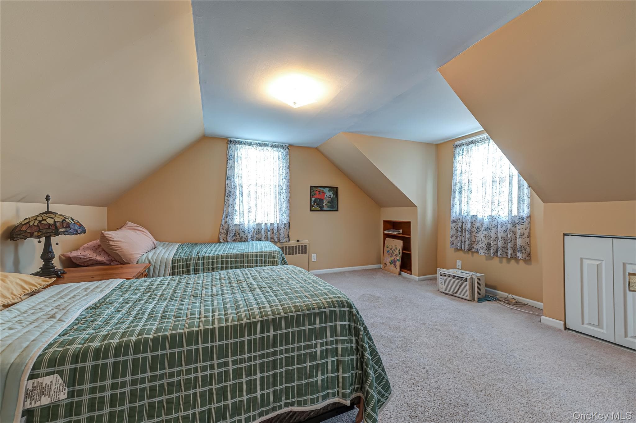 3884 Lincoln Street thumbnail 15