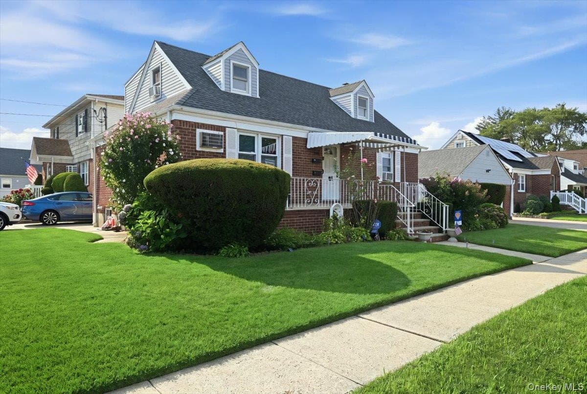 81 Franklin Street photo 1