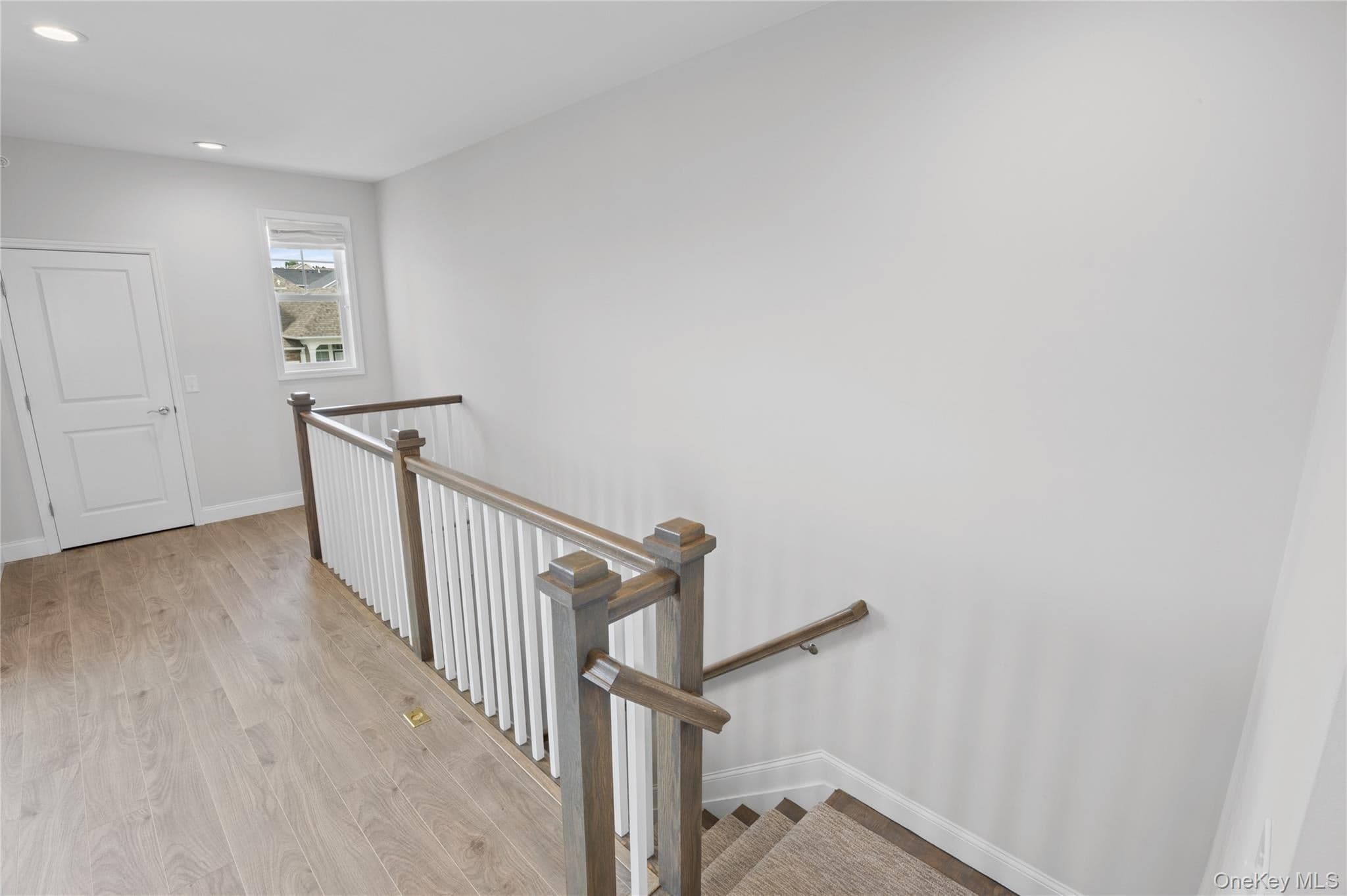 6 Grace Hall Lane thumbnail 7