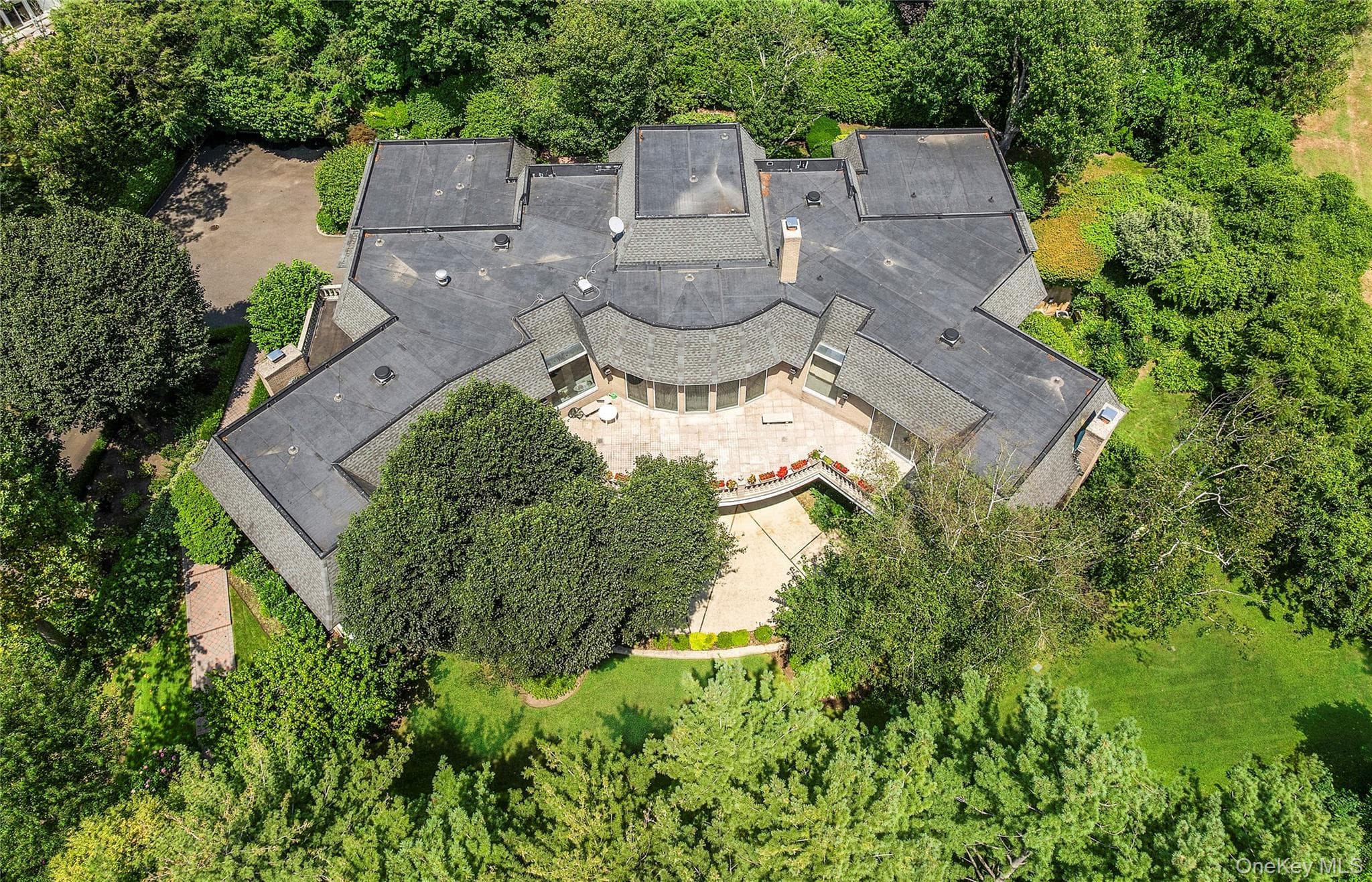13 Chanticlare Drive photo 1