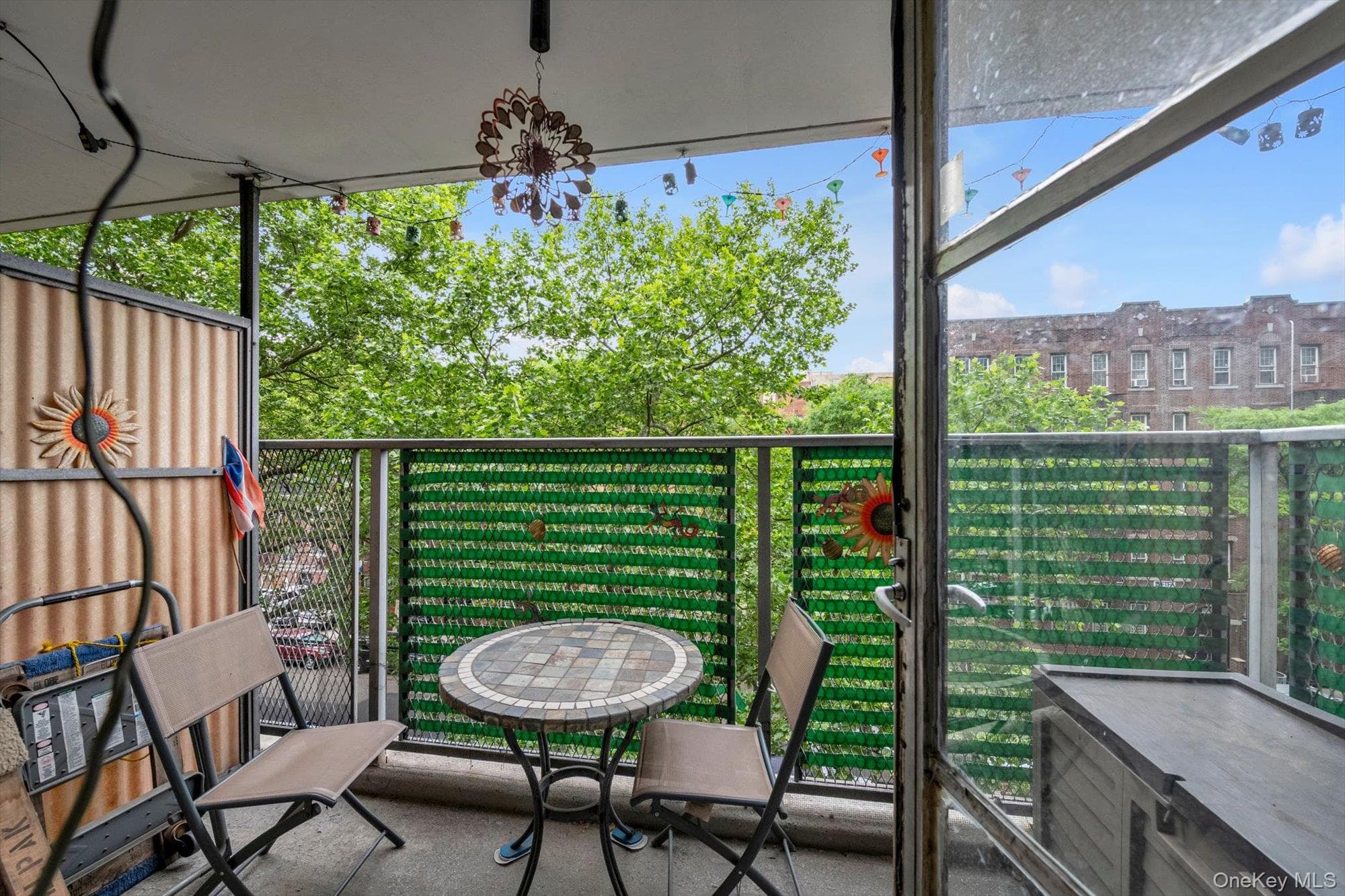 2550 Olinville Avenue Unit: 4E thumbnail 3