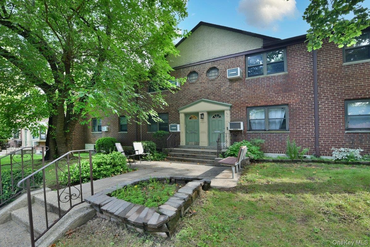 56-15 244 Street Unit: Upper photo 1