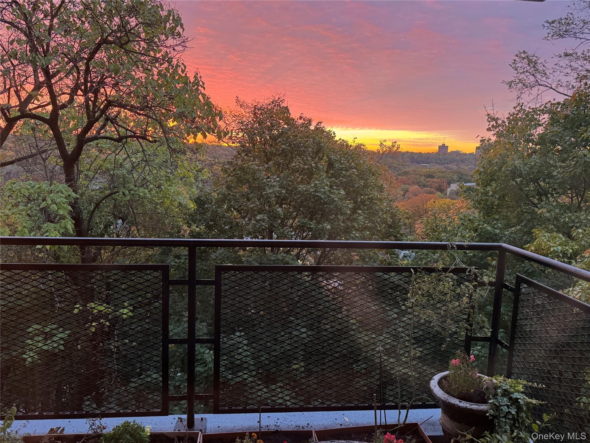5500 Fieldston Road Unit: 4EE thumbnail 10