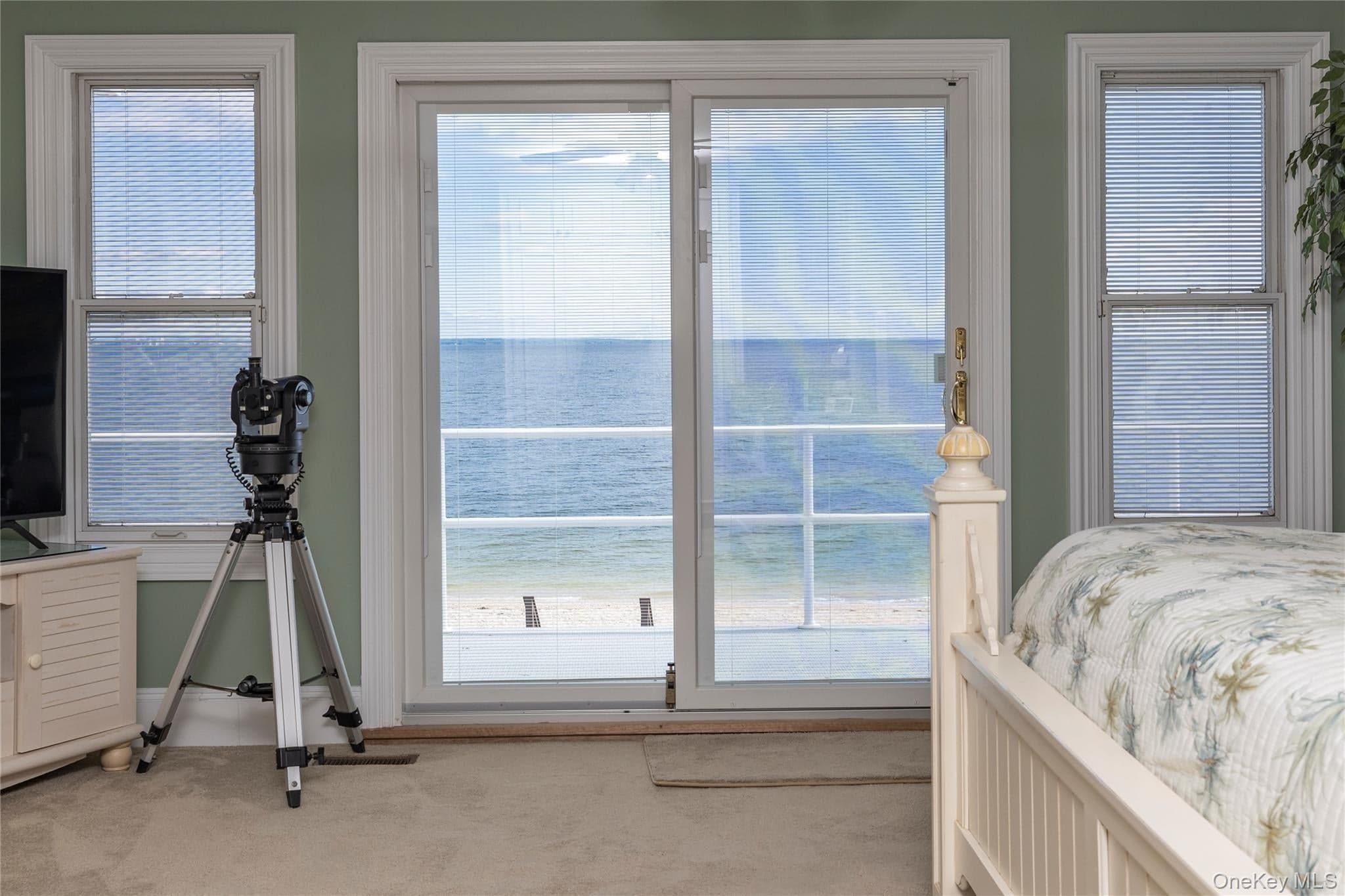 19 Oak Shore Drive thumbnail 16