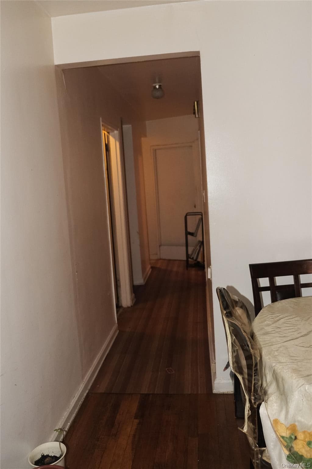 2061 E 60th Street thumbnail 9