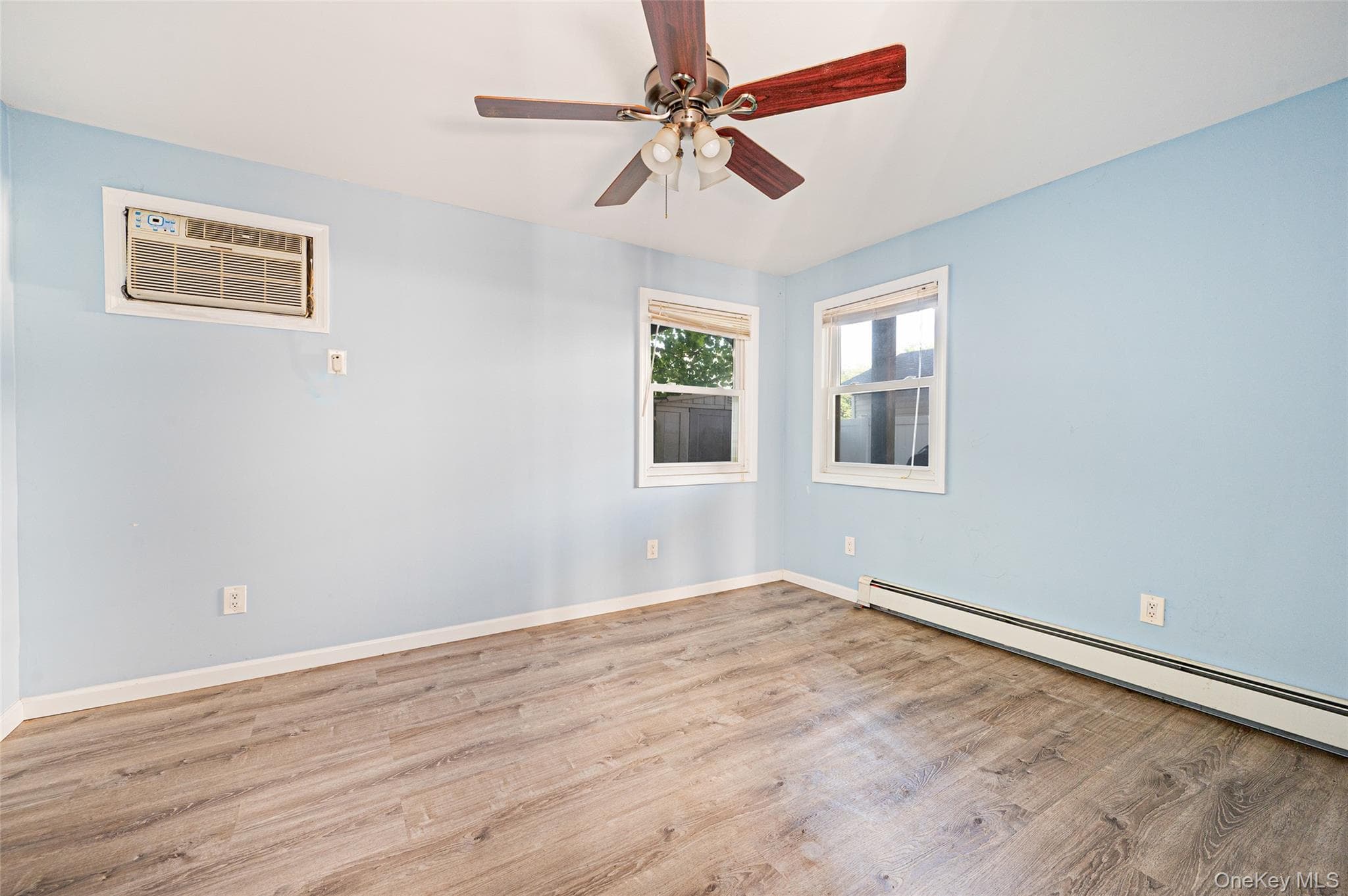 233 E Alhambra Avenue thumbnail 11