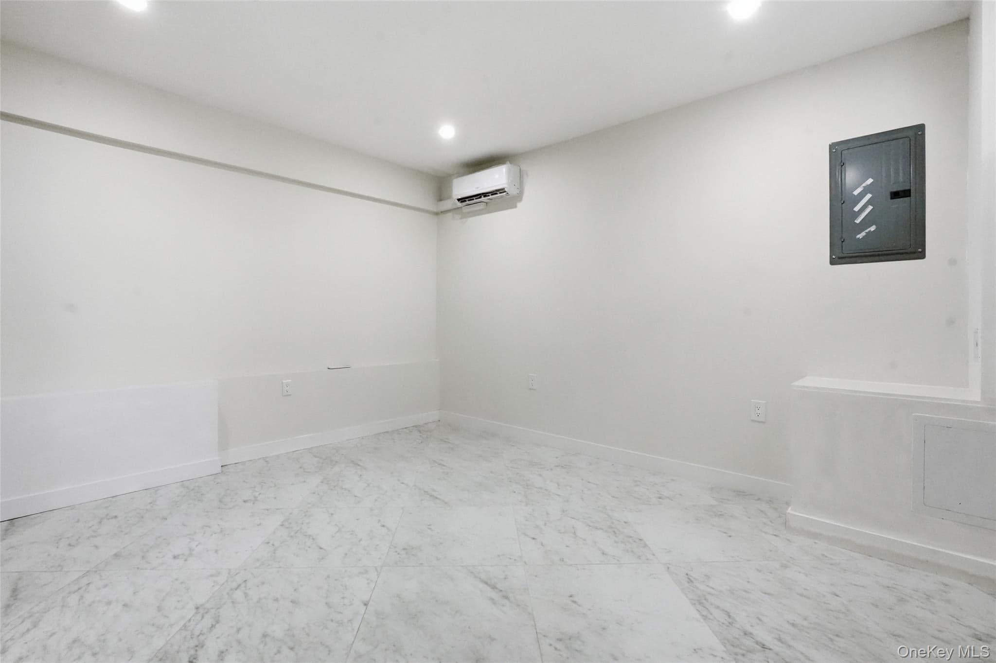 23 Doherty Avenue thumbnail 9