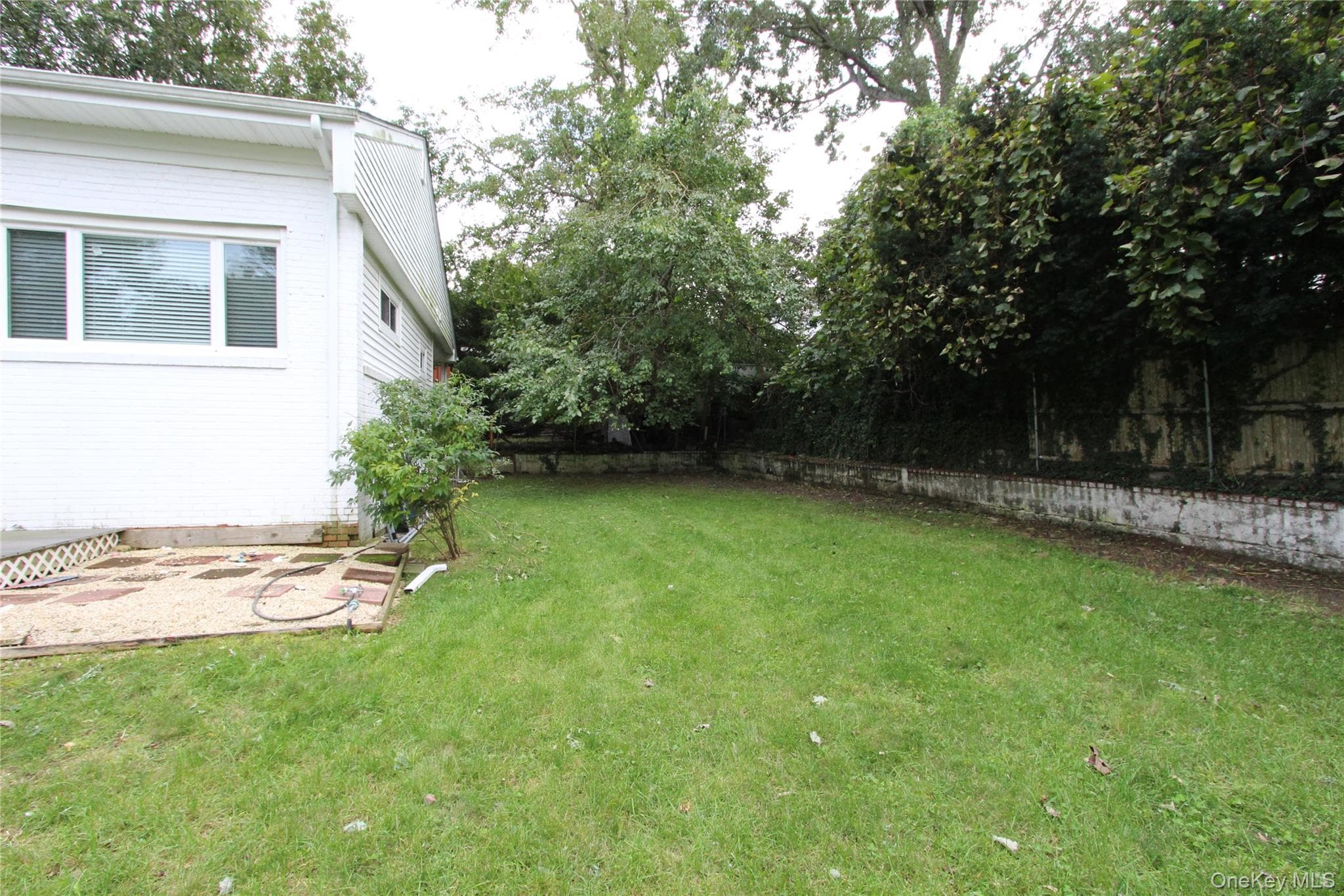 40 Flowerfield Road thumbnail 17