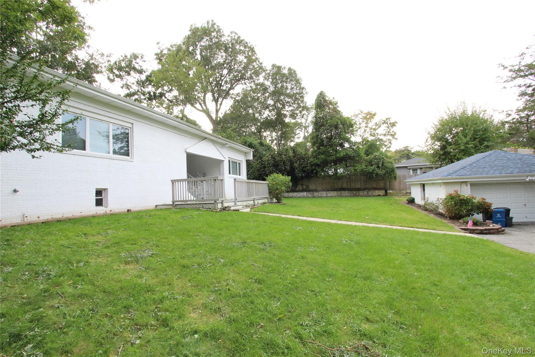 40 Flowerfield Road thumbnail 16