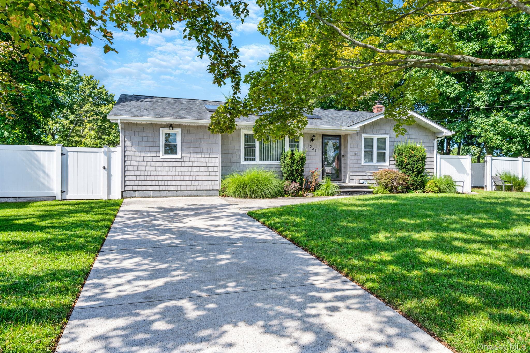 1528 Baldwin Boulevard thumbnail 3