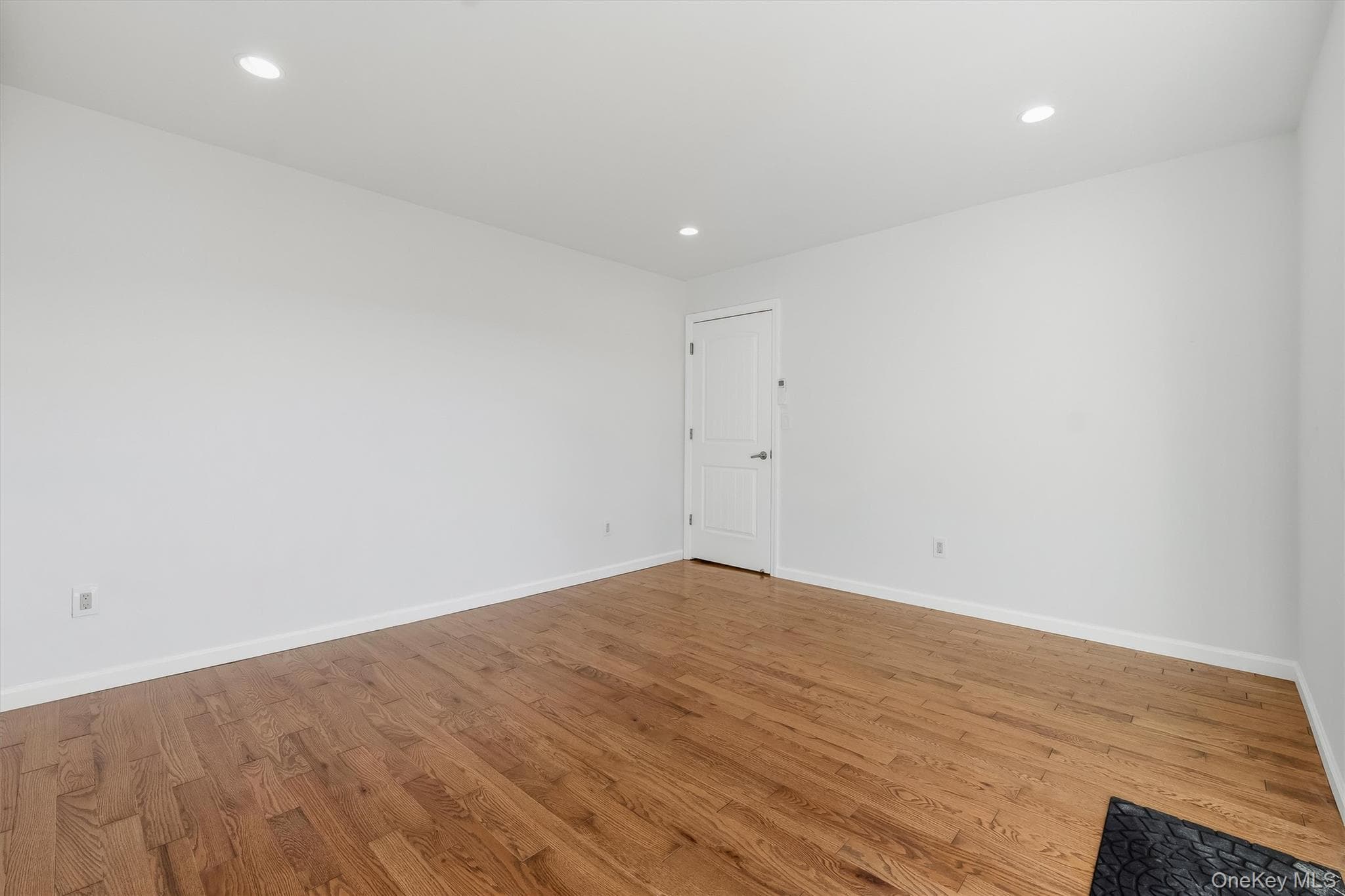 339 N Broadway thumbnail 11