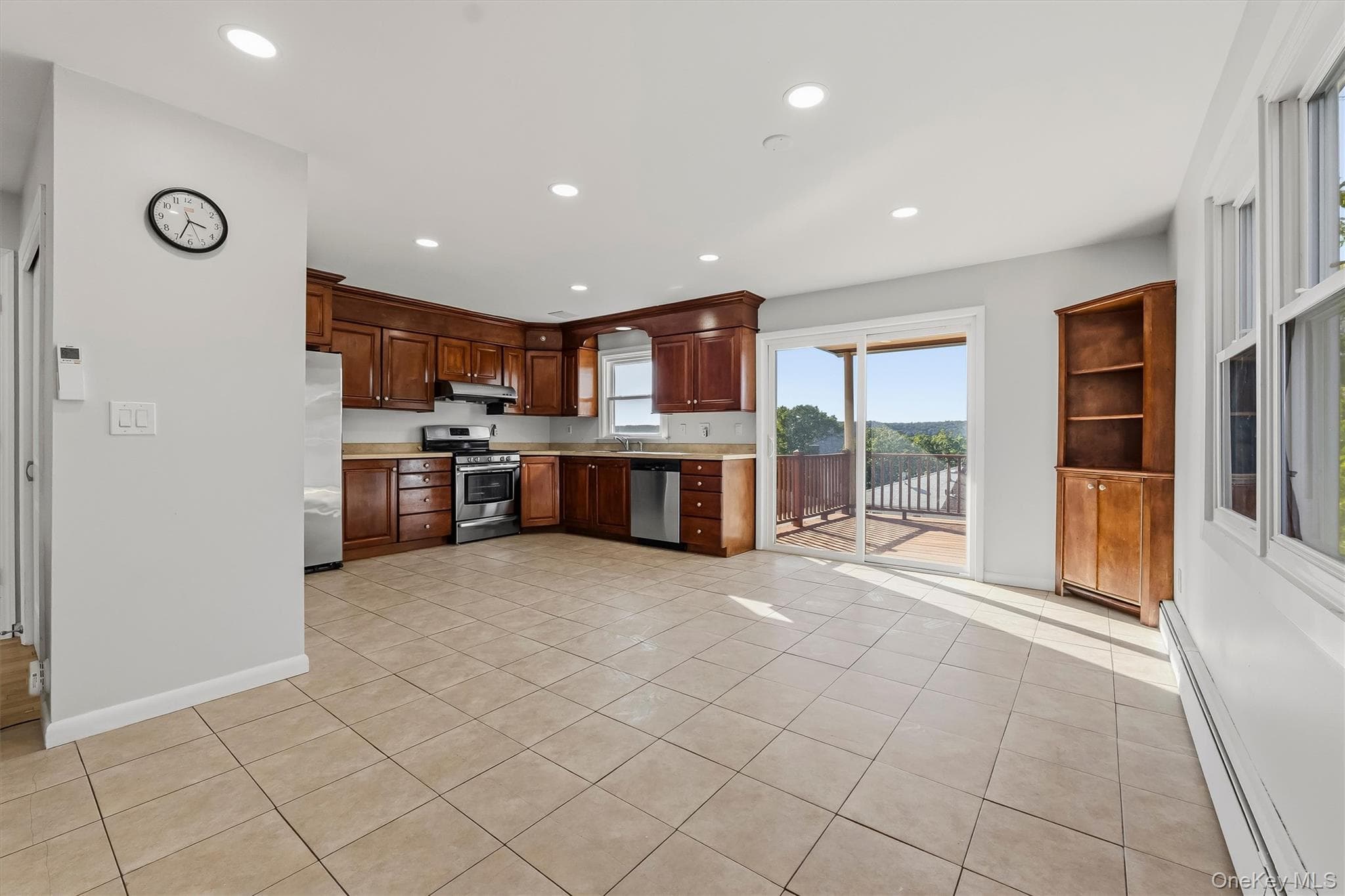 339 N Broadway thumbnail 19