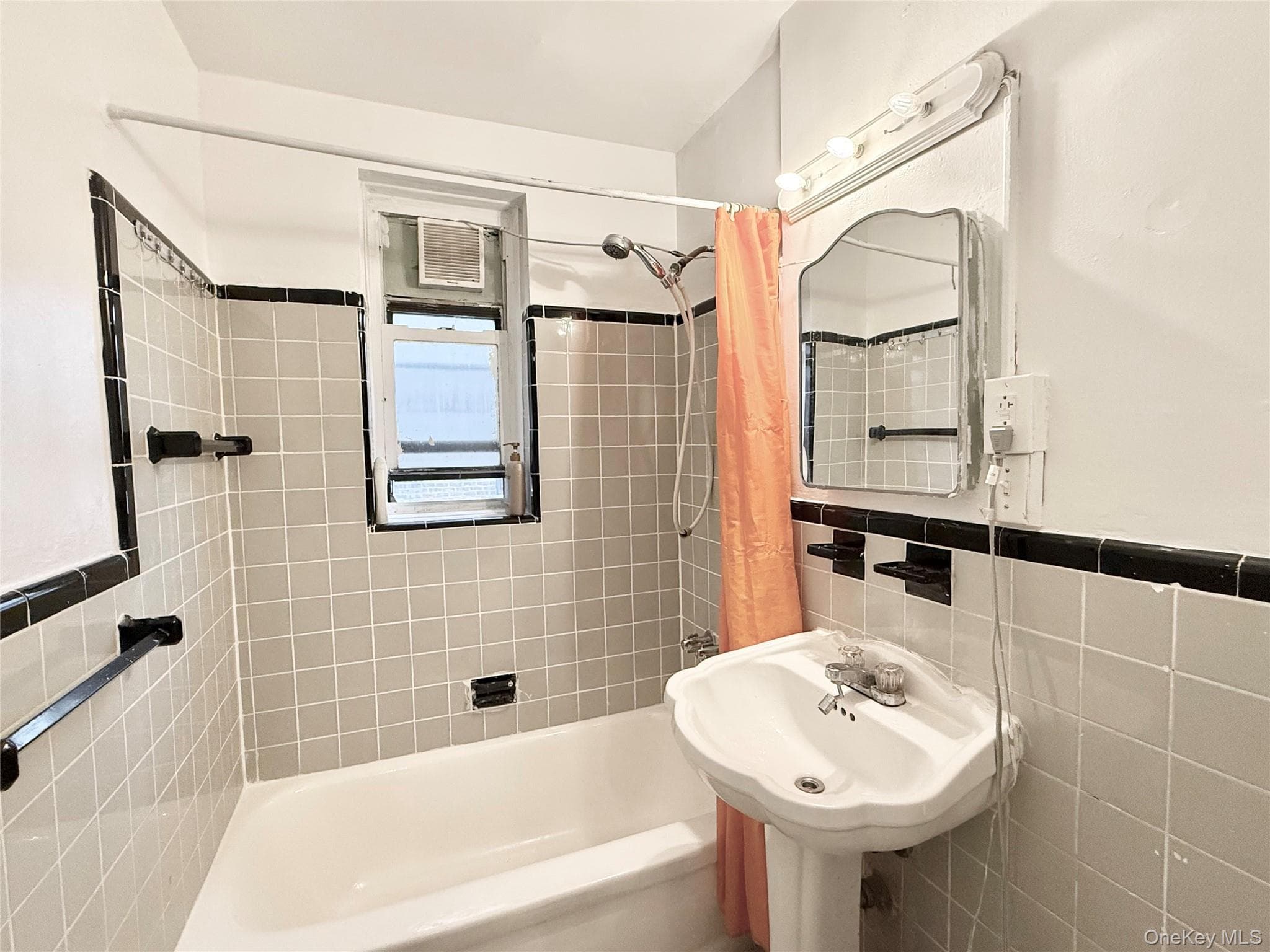 43-40 Union Street Unit: 2D thumbnail 9