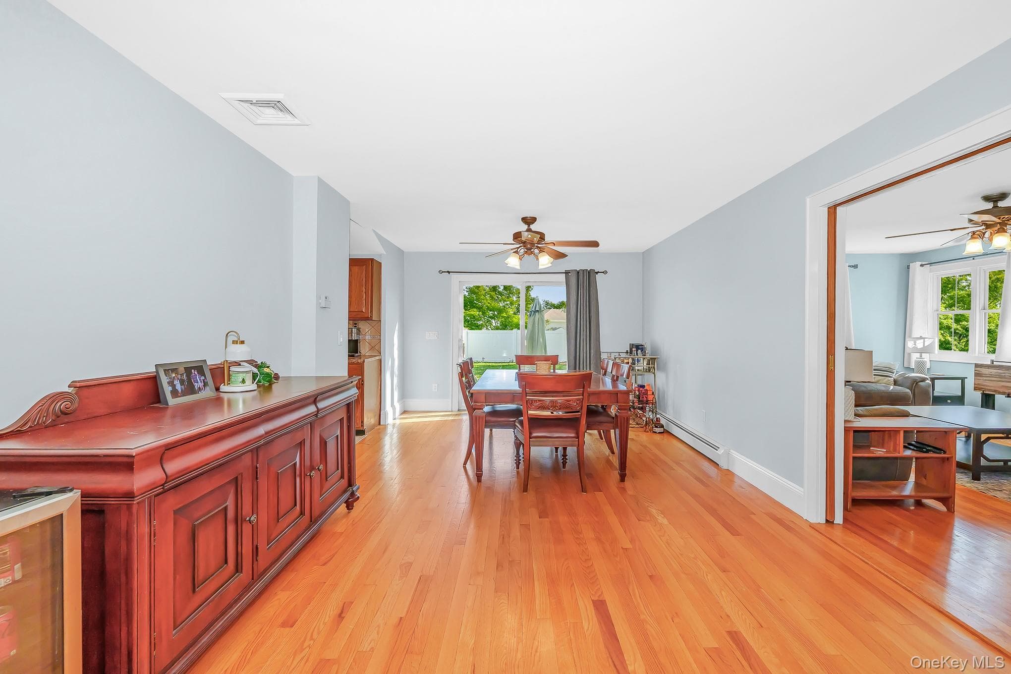 209 Claxton Avenue thumbnail 10