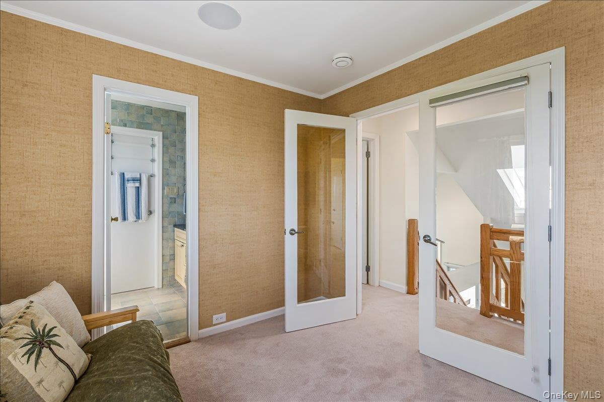 556 Dune Road thumbnail 24