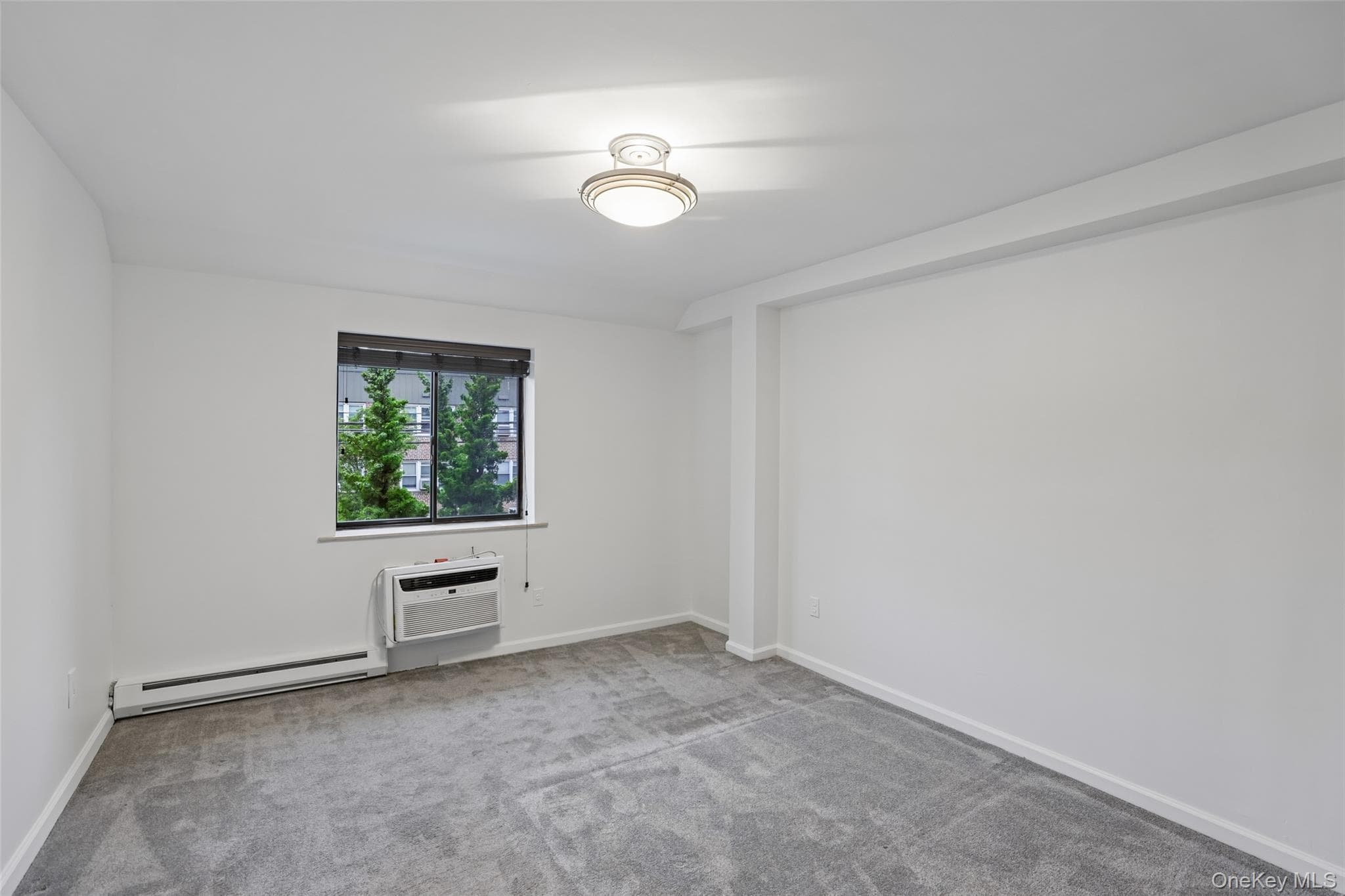 530 Hudson Avenue thumbnail 22