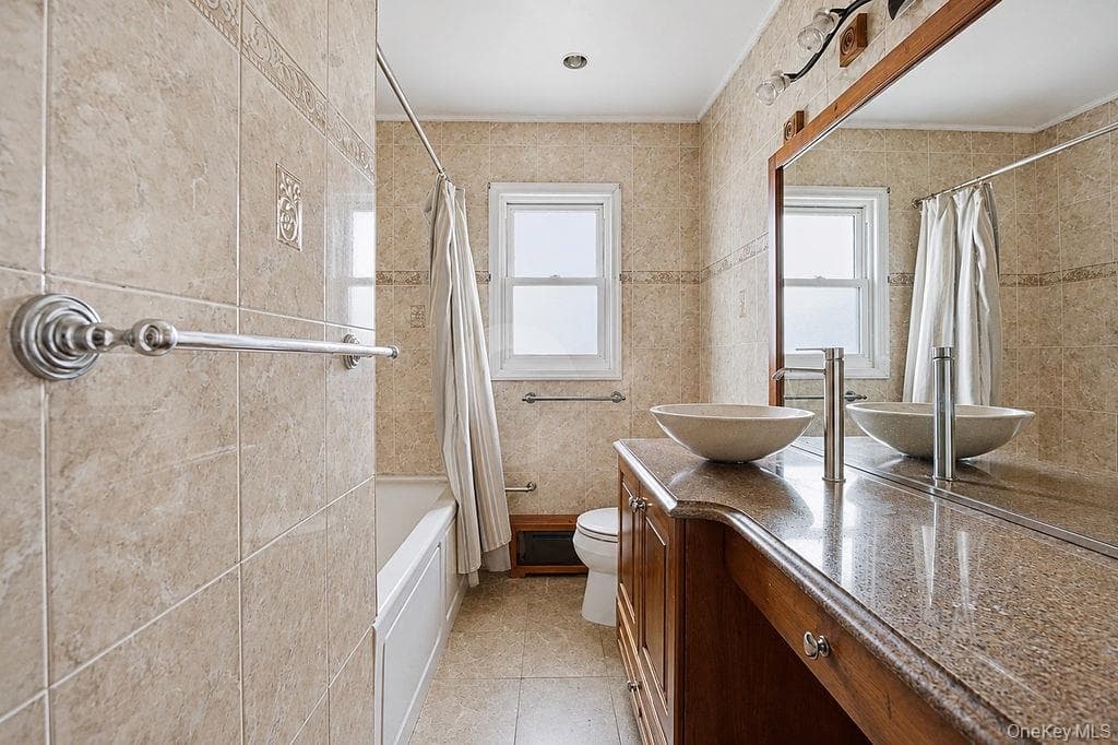 335 Roquette Avenue thumbnail 5