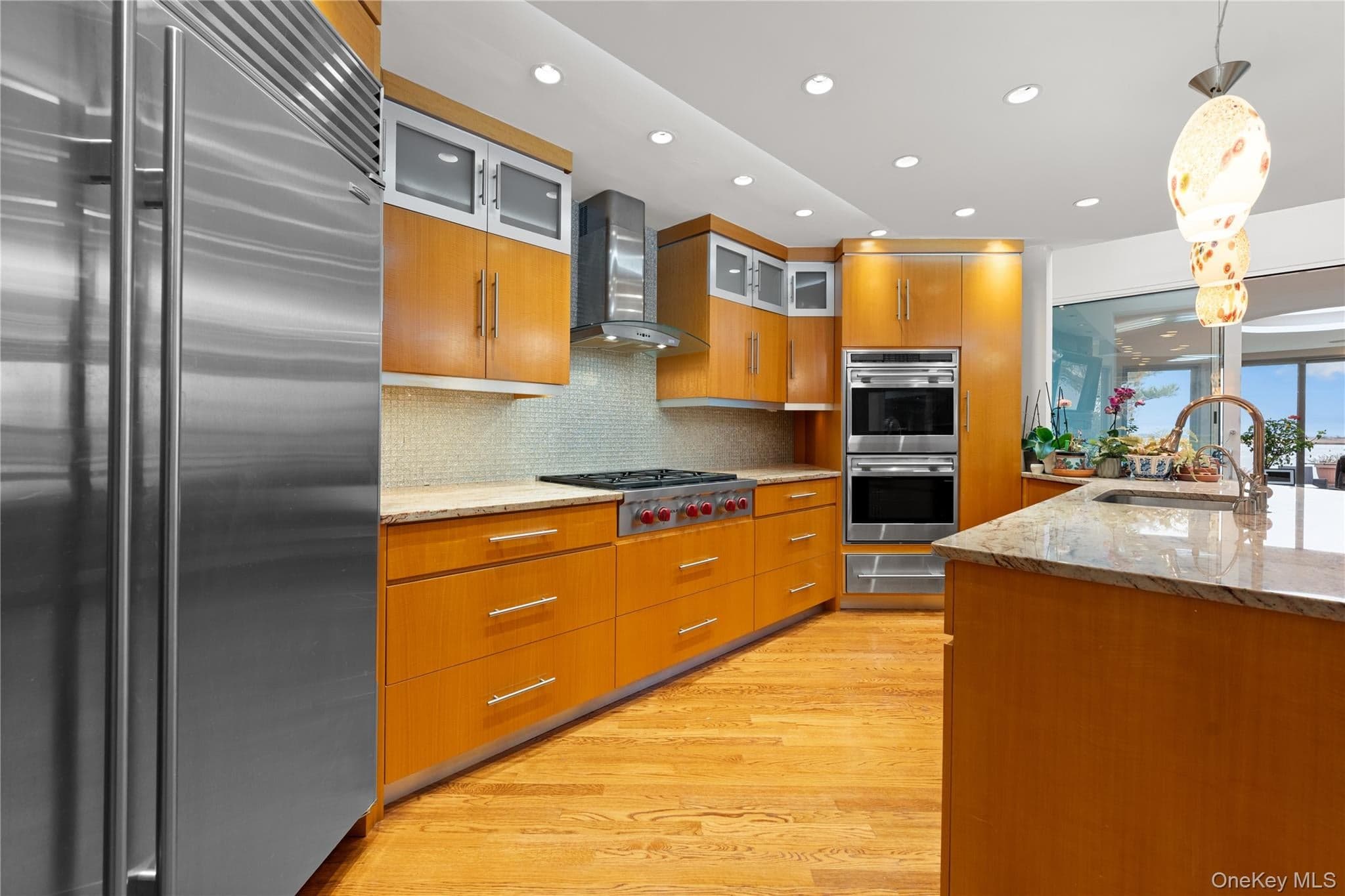 1010 Seawane Drive thumbnail 17