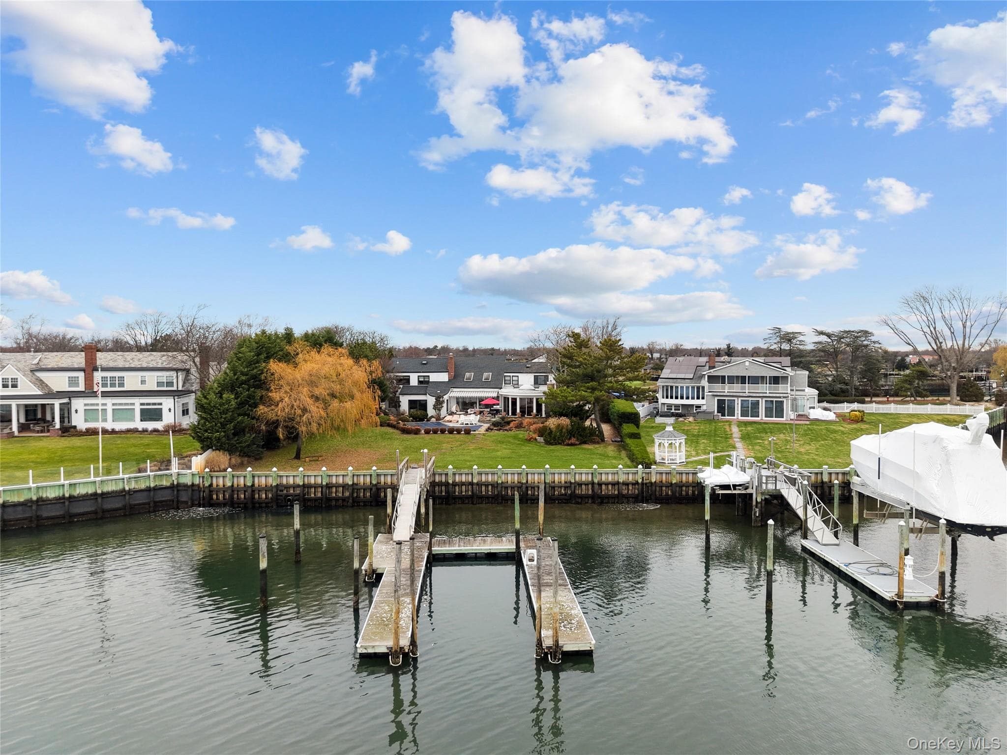 1010 Seawane Drive thumbnail 46