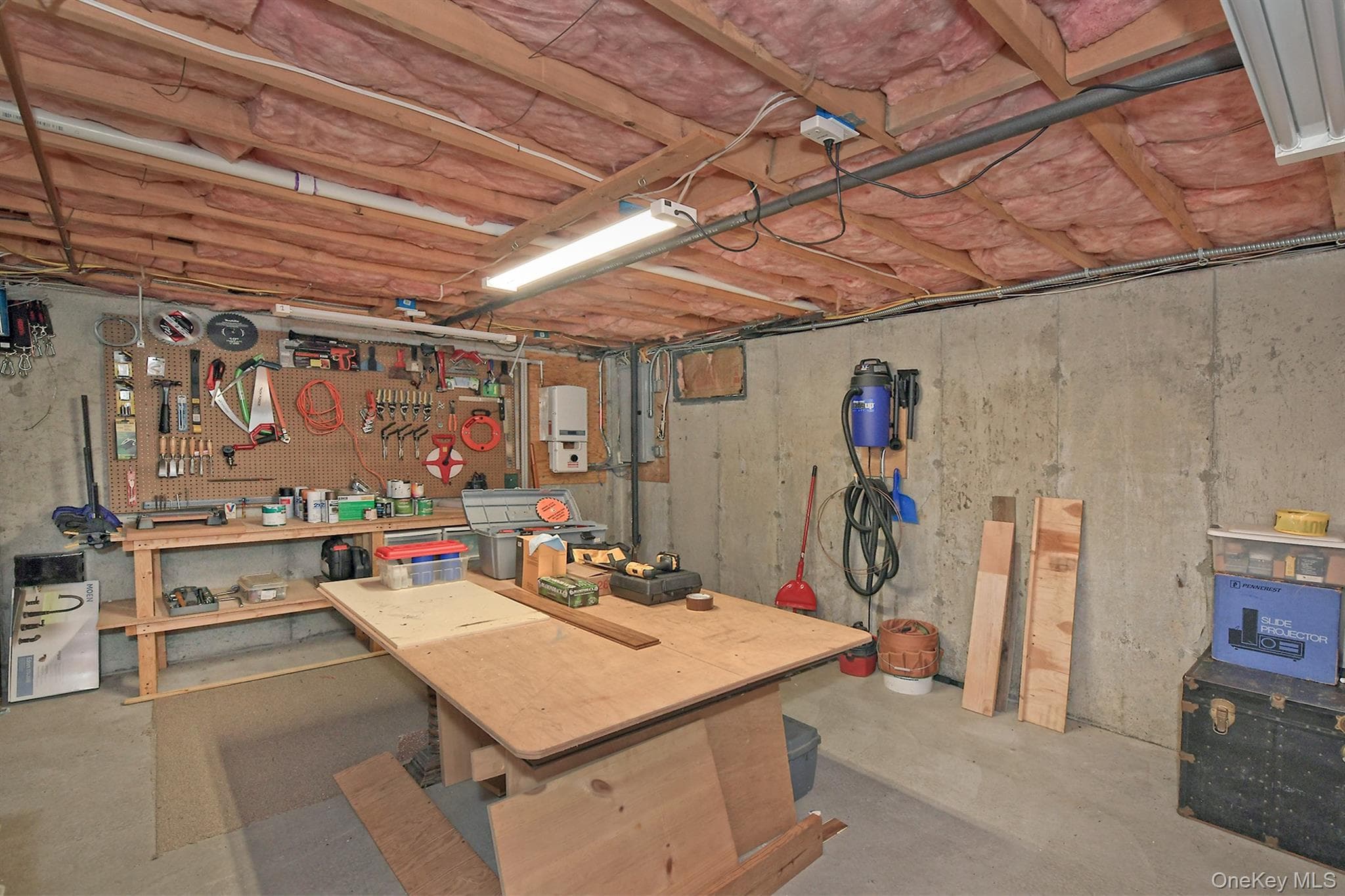 81 C Robinson Avenue thumbnail 23