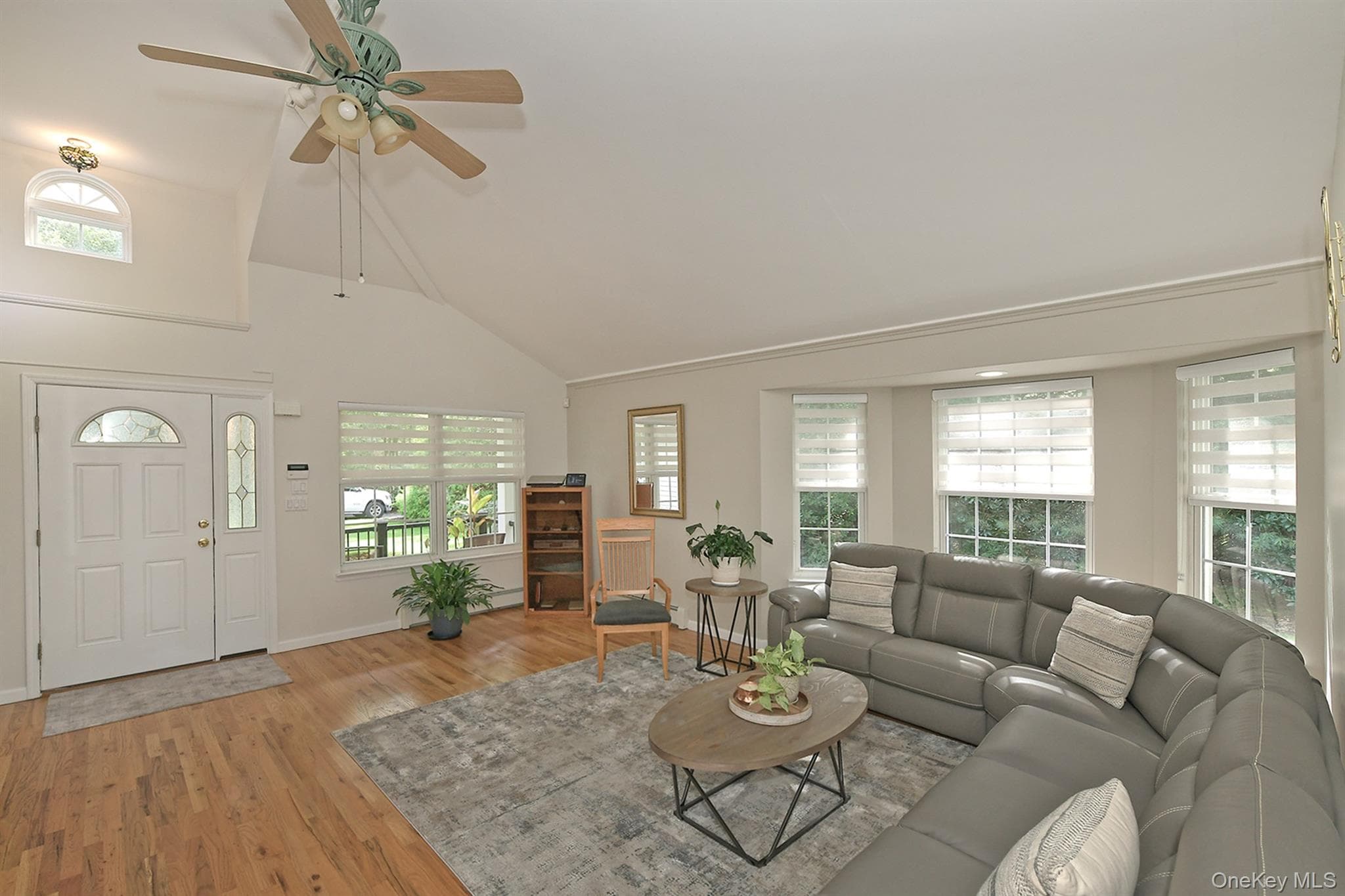 81 C Robinson Avenue thumbnail 5