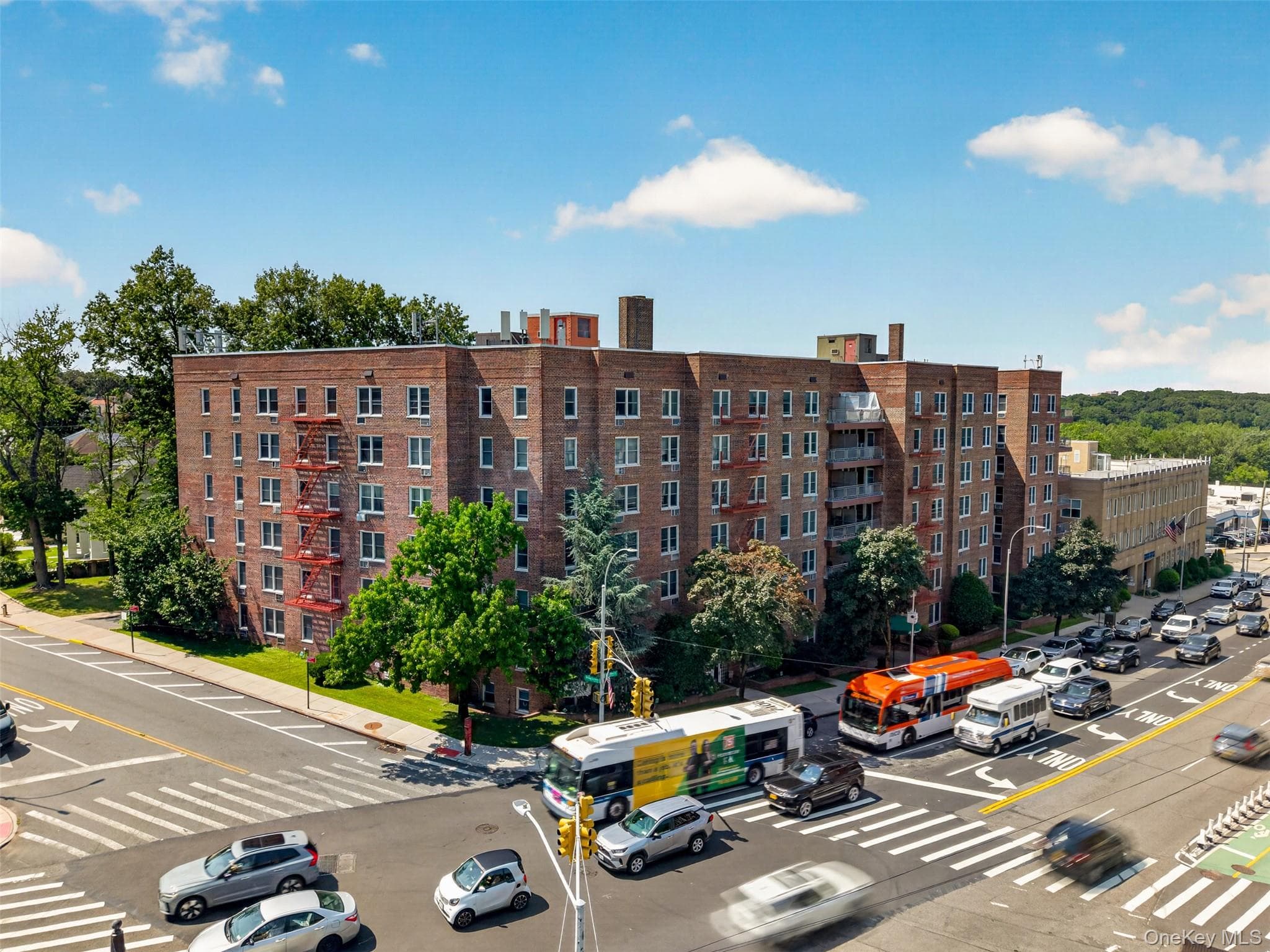 241-20 Northern Blvd Blvd Unit: 3P thumbnail 24