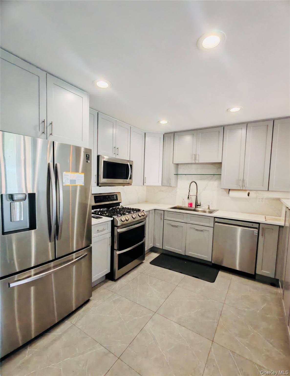 1088 E 73rd Street Unit: 3C thumbnail 4