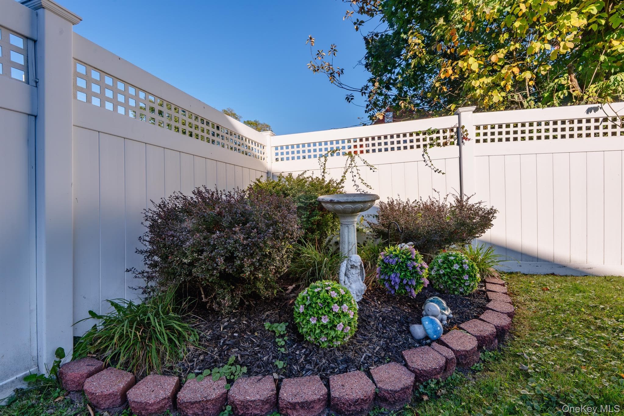 20 Meadowbrook Drive thumbnail 27