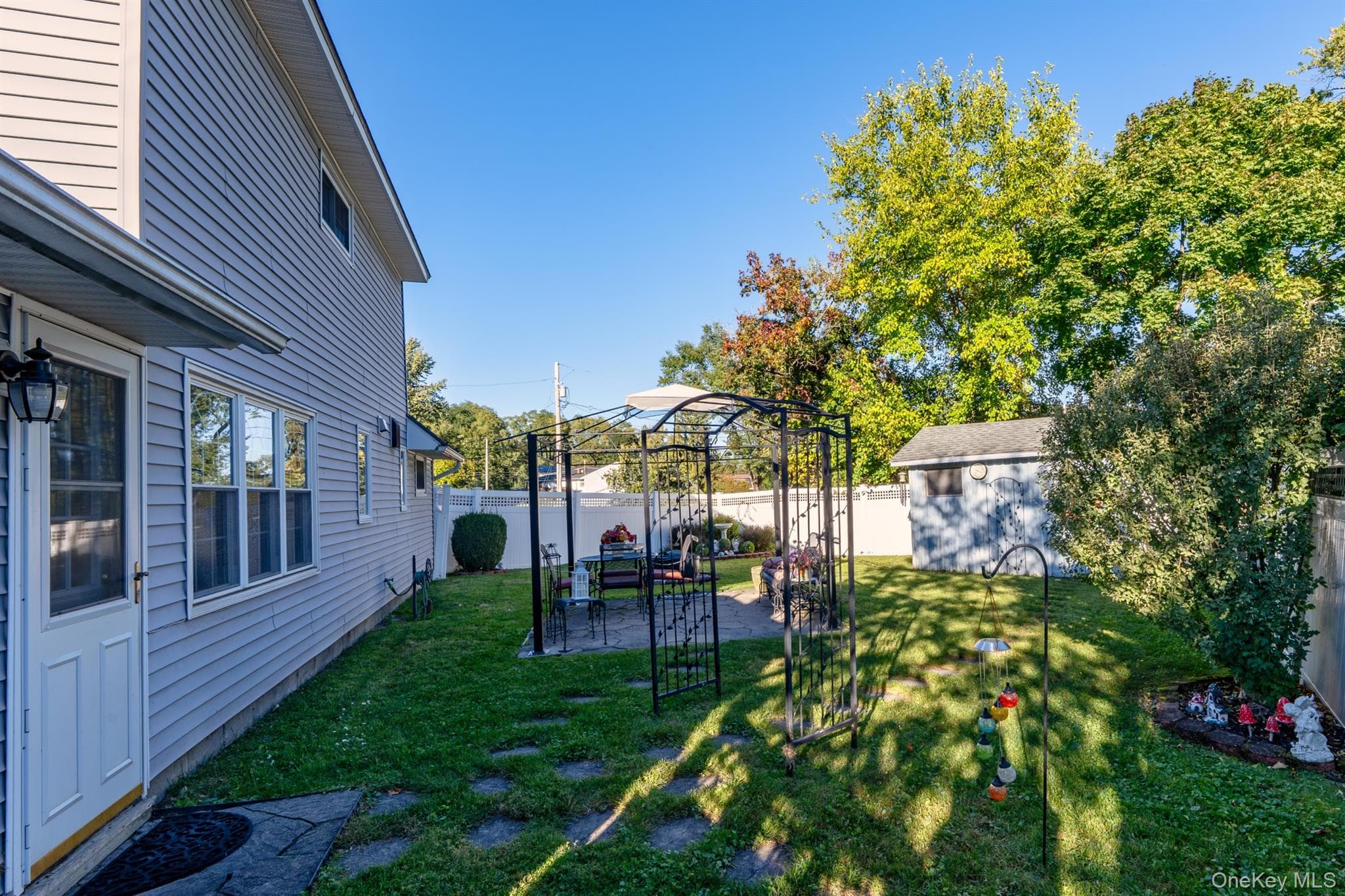 20 Meadowbrook Drive thumbnail 23