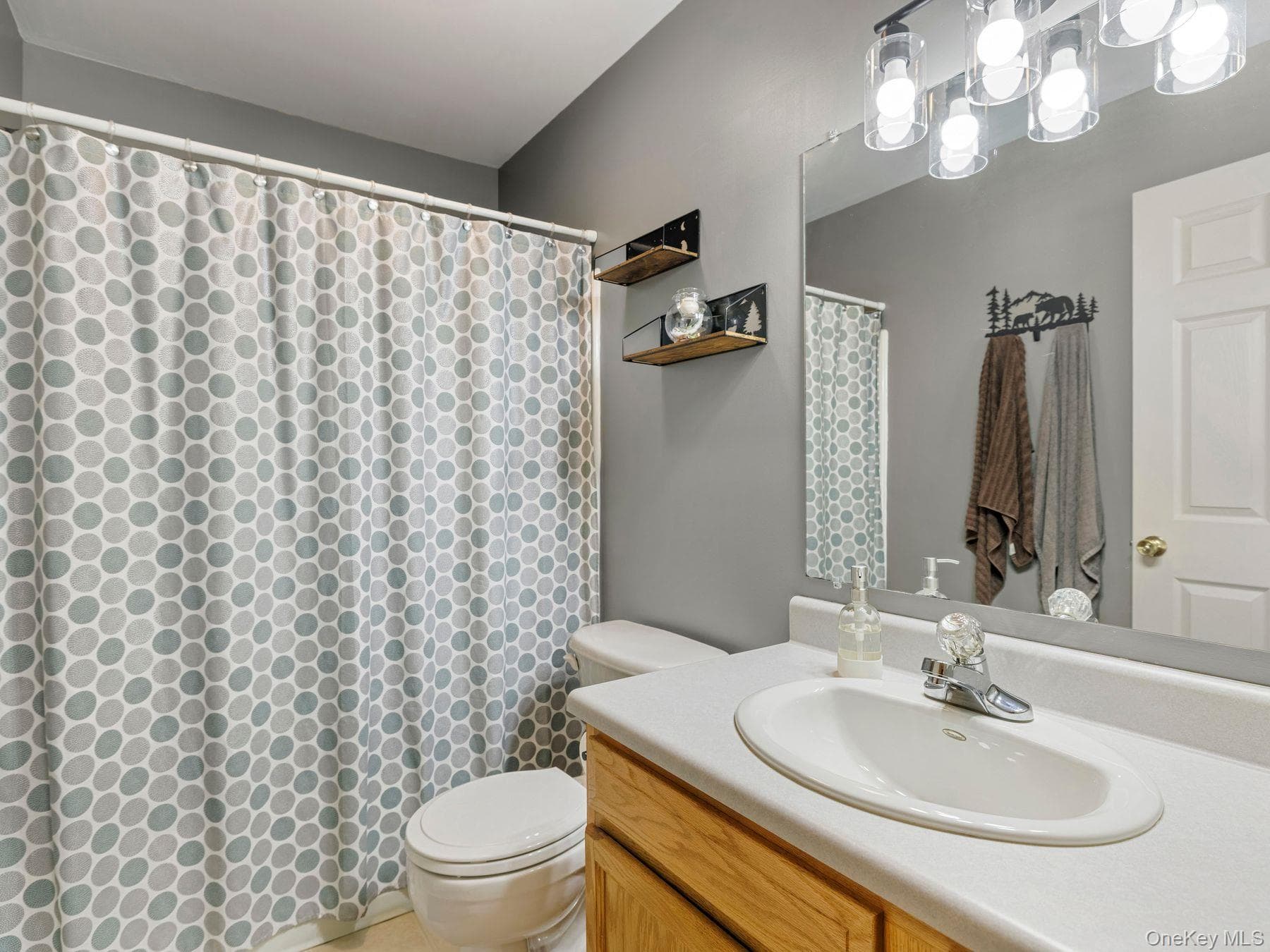 235 Wilbur Avenue thumbnail 21