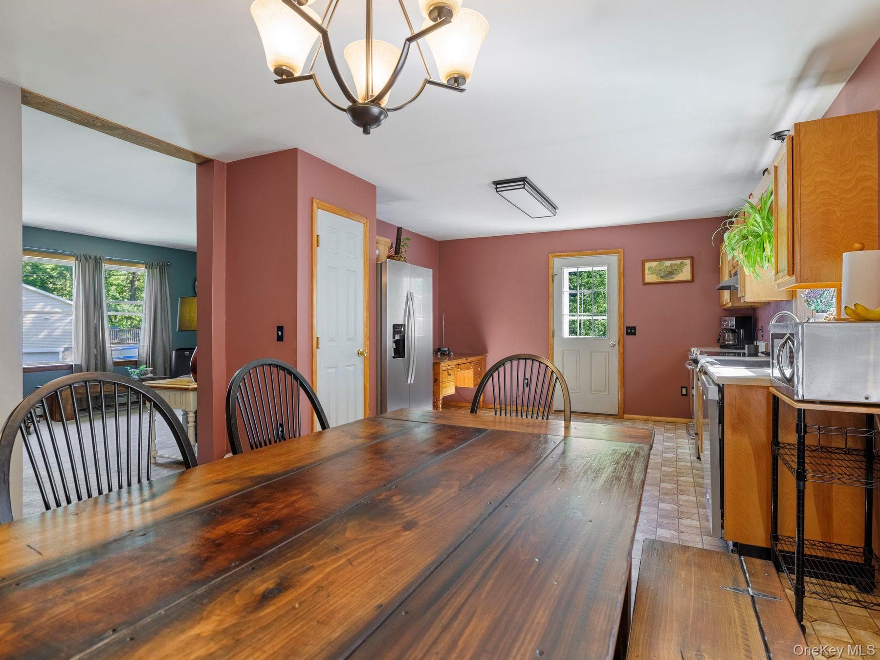 235 Wilbur Avenue thumbnail 16
