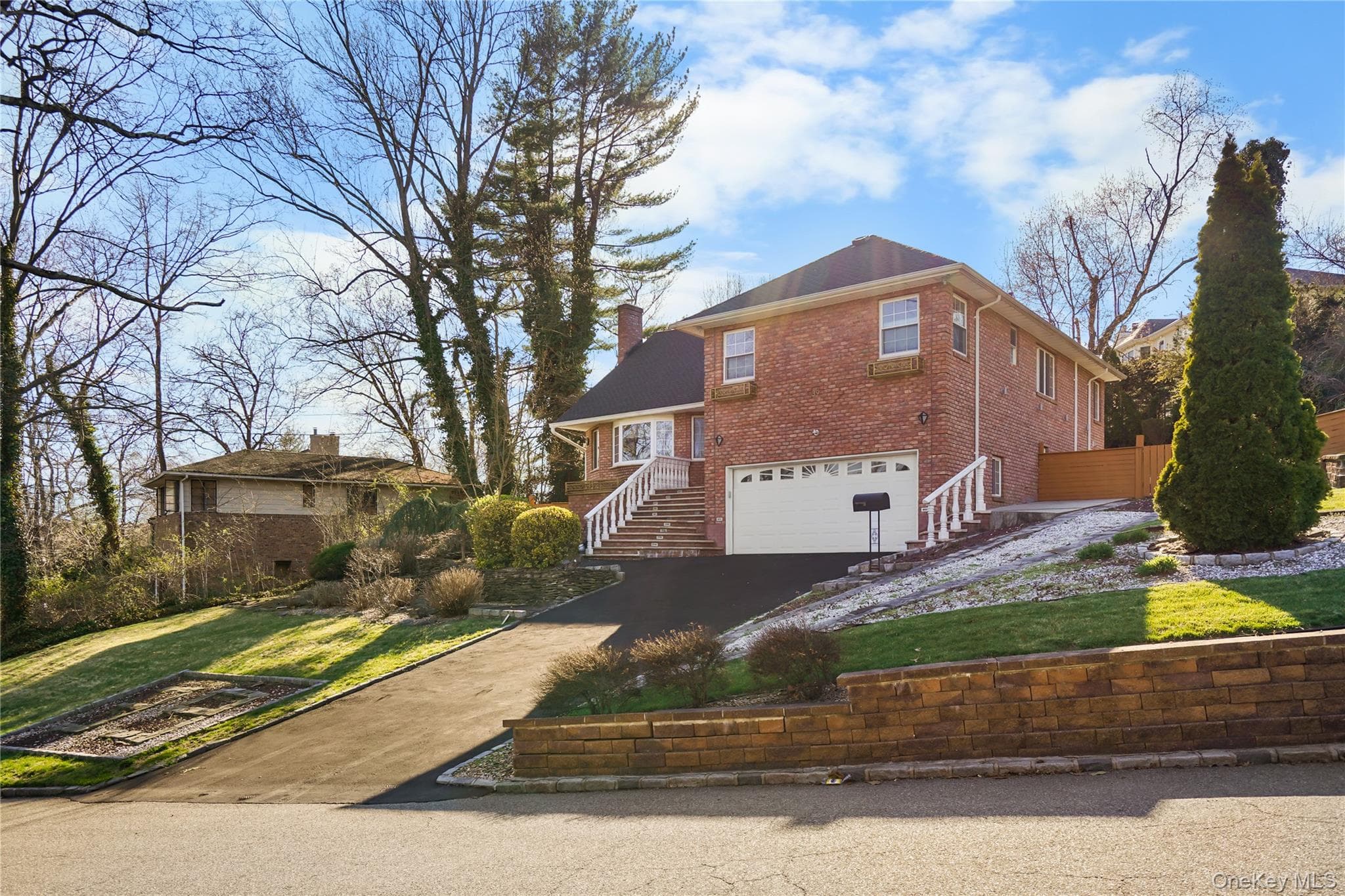 39 Oakdale Road thumbnail 2