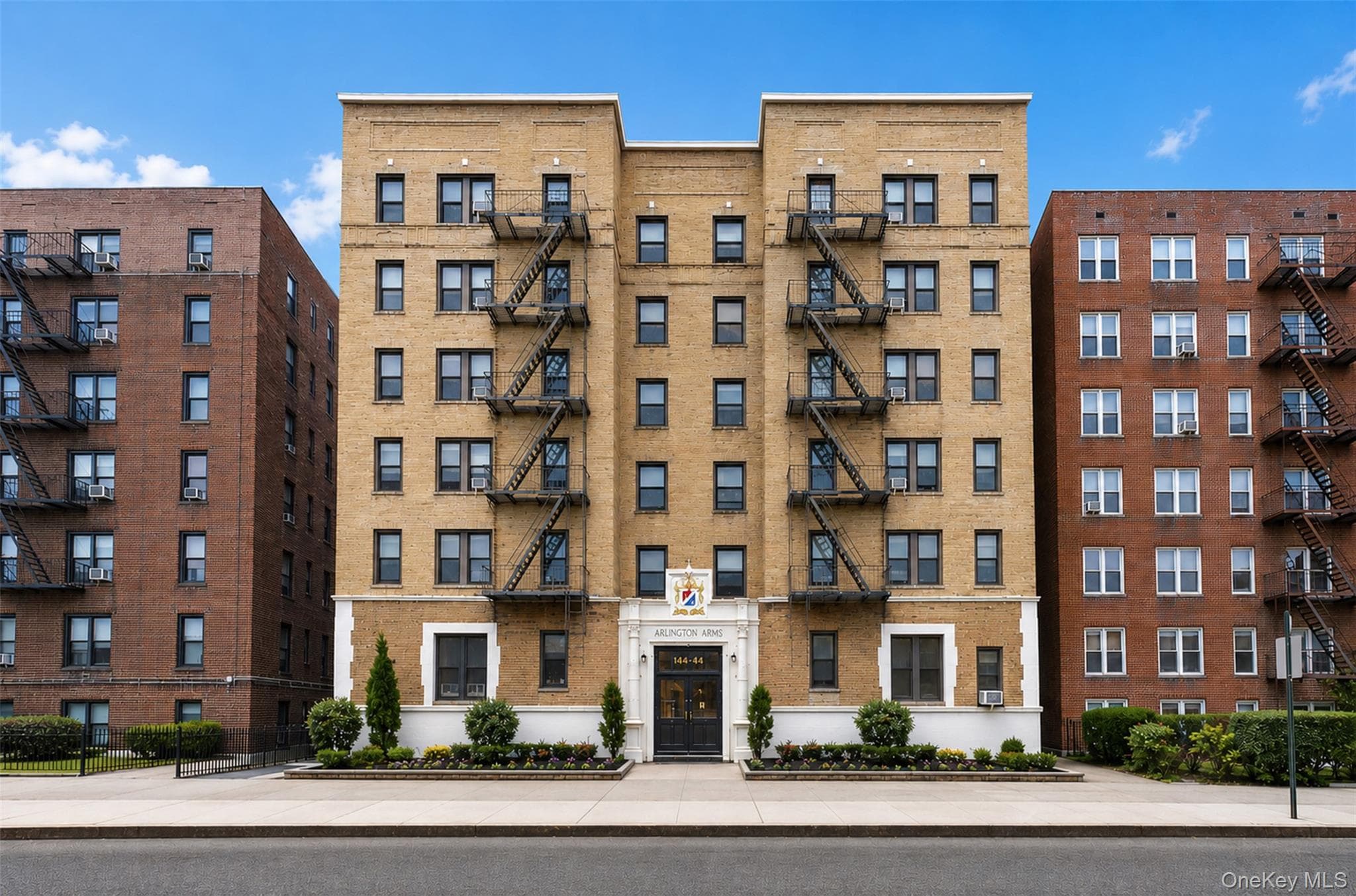 144-44 Sanford Avenue Unit: 1H photo 1