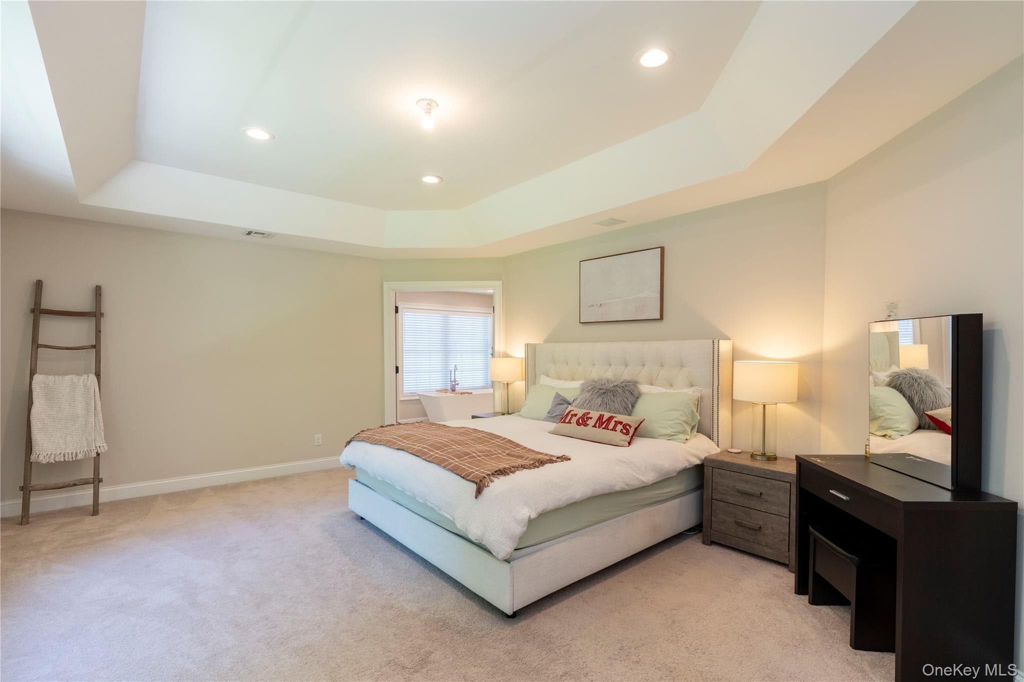 37 Biltmore Drive thumbnail 29