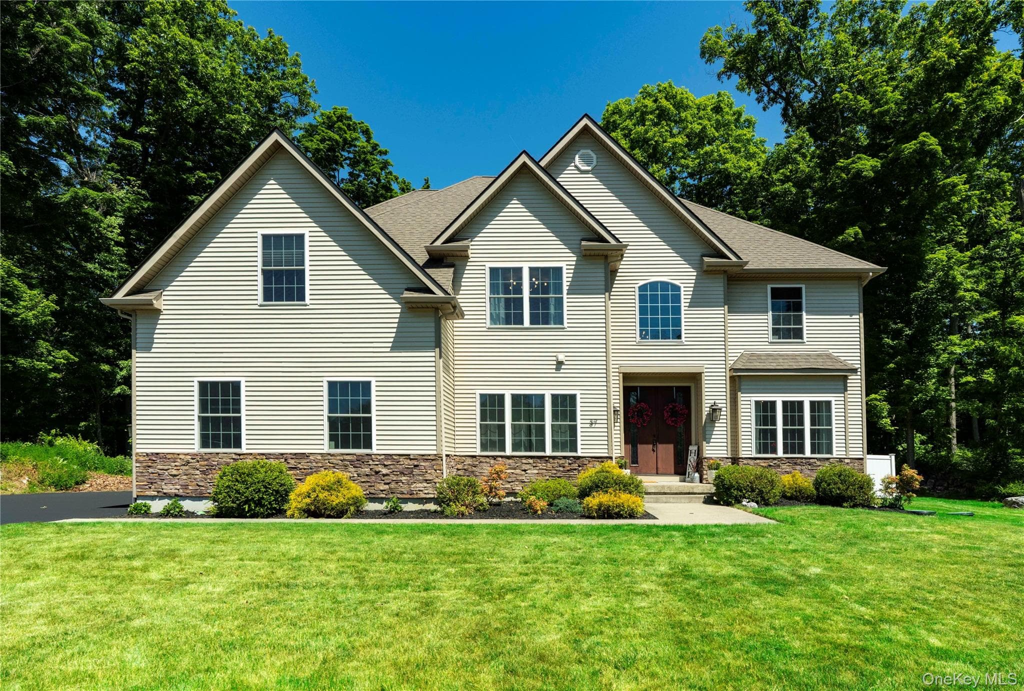37 Biltmore Drive, Hopewell Junction